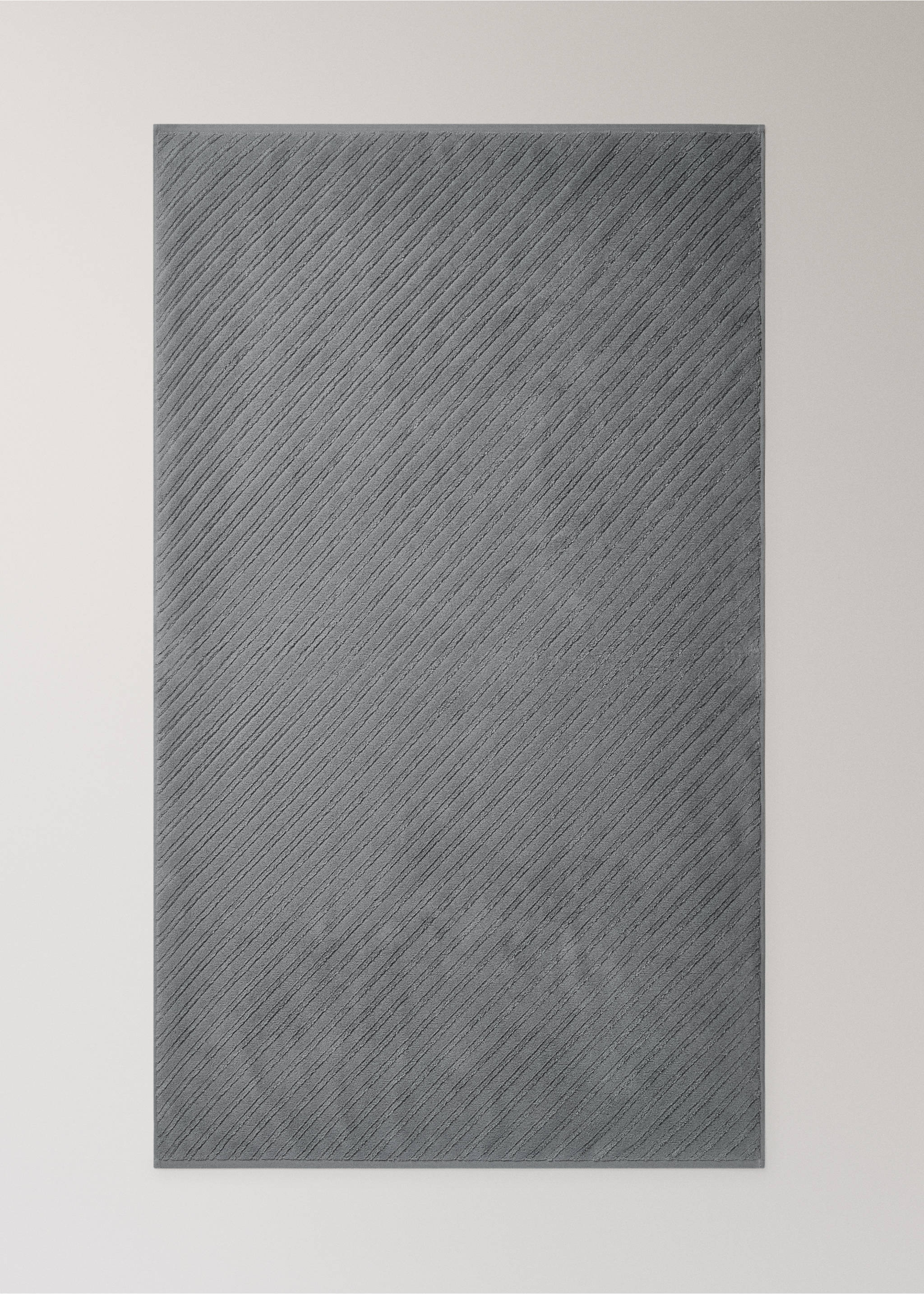 Ręcznik kąpielowy z bawełny frotté o diagonalnej strukturze - Szczegóły artykułu 3, Niebieski indygo . Ref: 27001554-00.