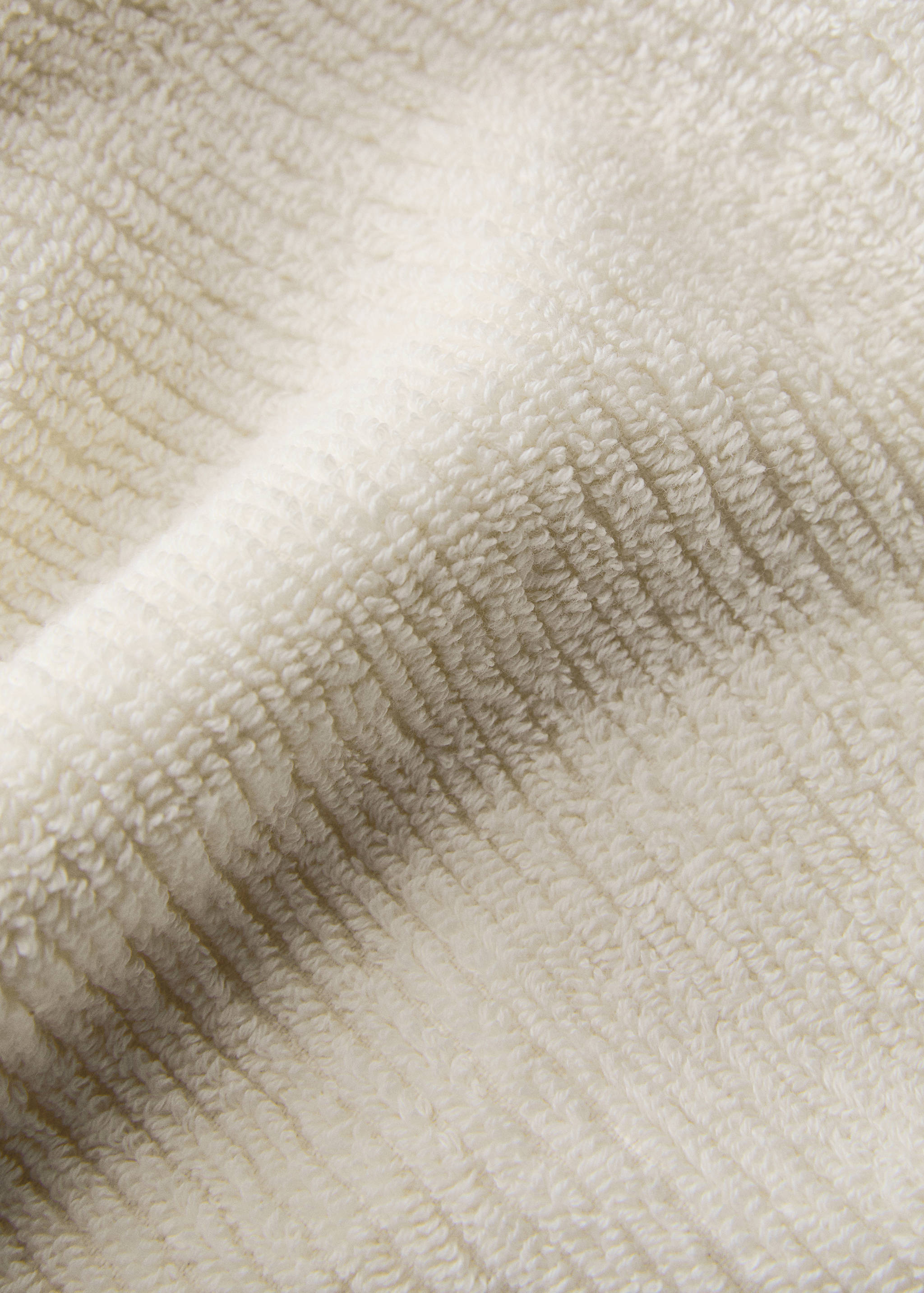 Textured hand towel with fringes - Details of the article 2