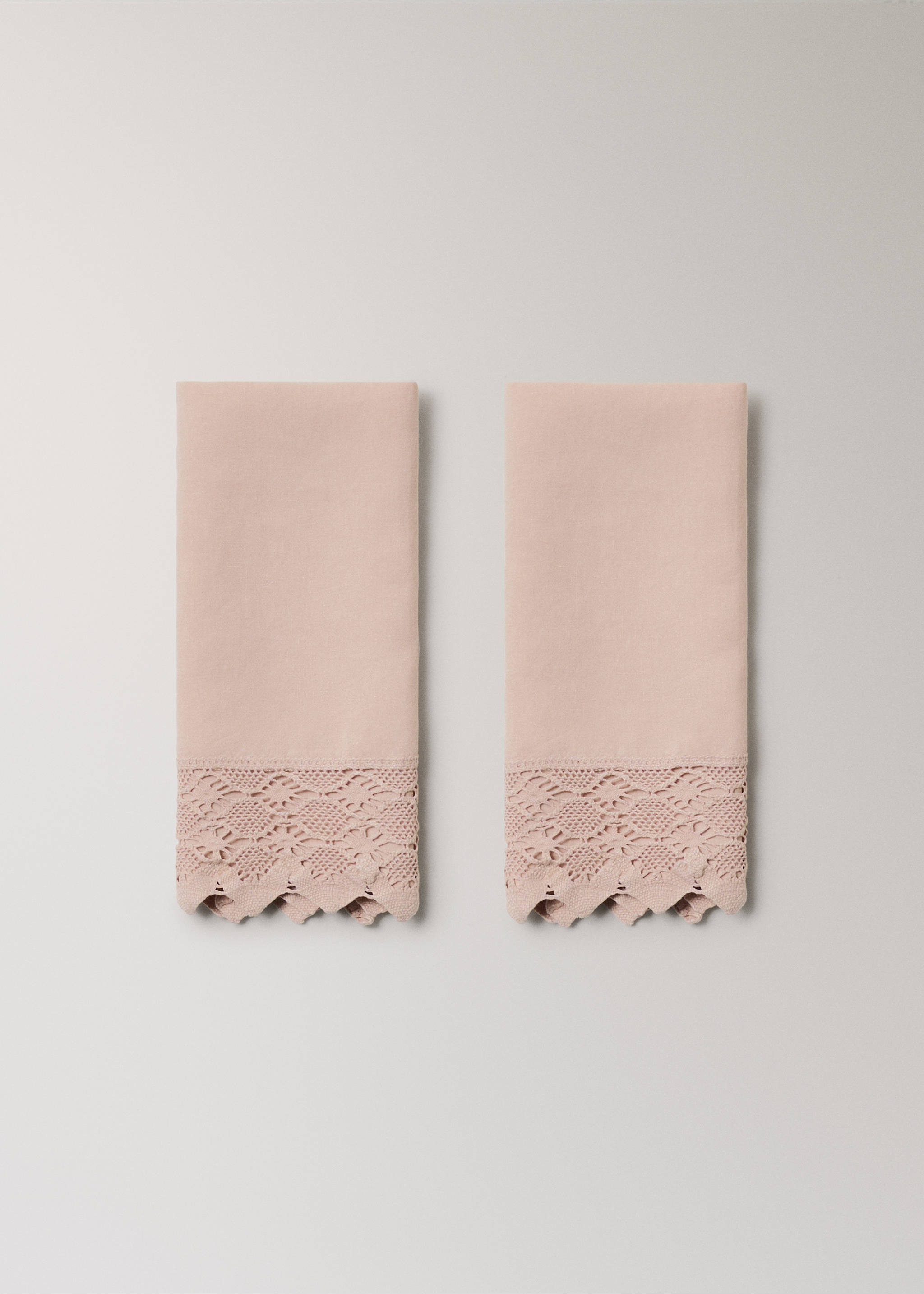 Prosop din in cu bordură din dantelă - Detaliu al articolului 3, Piersică. Ref: 27001570-00.