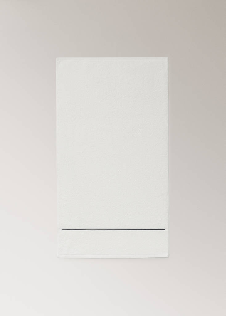 Cotton hand towel with embroidered scalloped edge - thumbnail 10