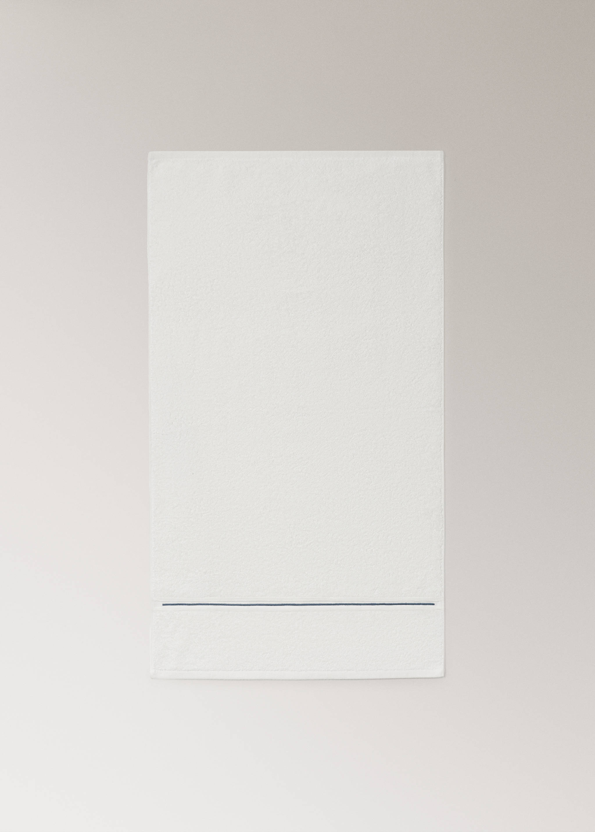 Handduk i bomull med broderad bård - Detaljer om artikeln 3