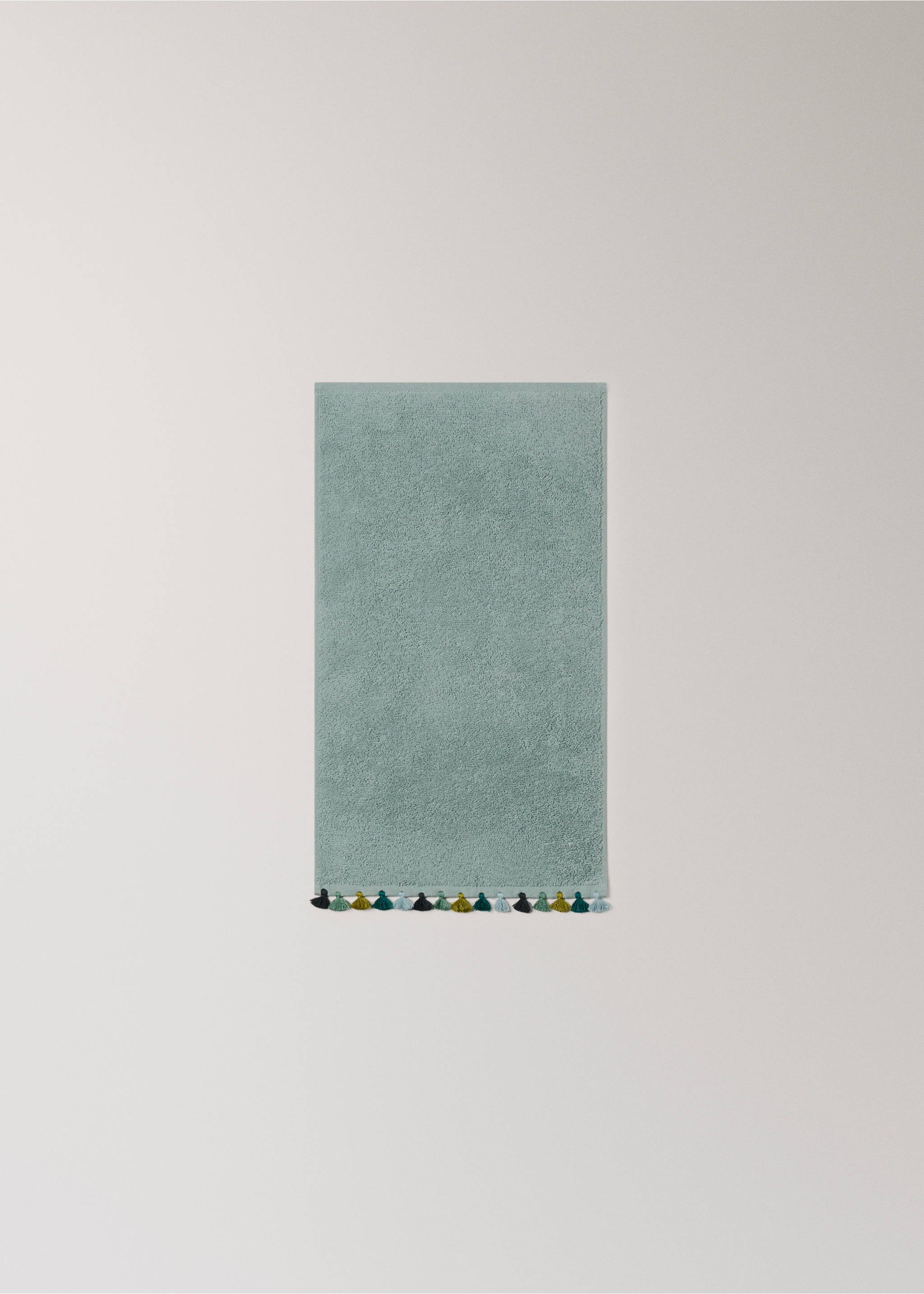 Serviette invité coton bouclette détail pompon - Détail de l'article 3, Olive. Ref: 27001574-00.