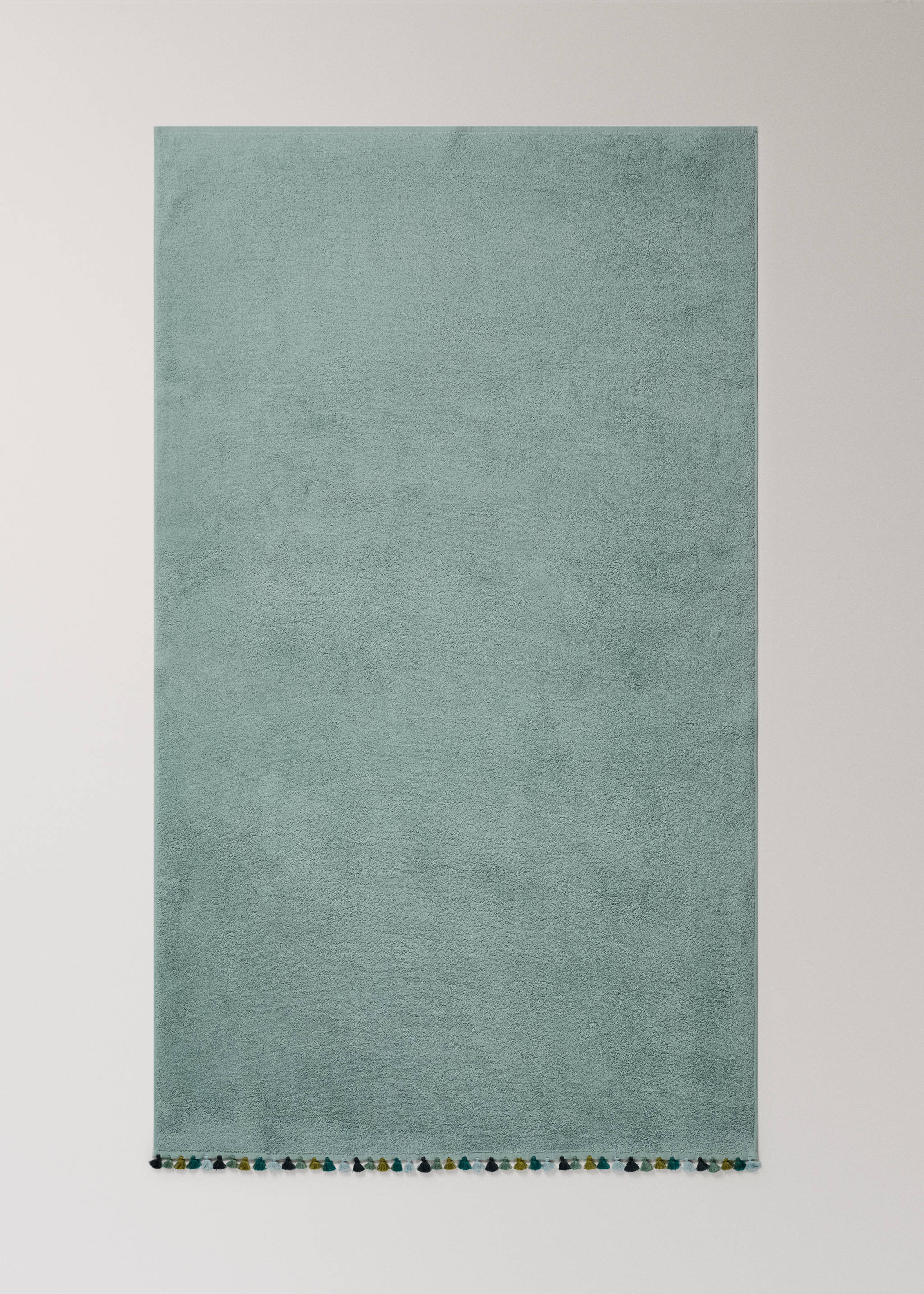 Toalha de banho de tecido turco de algodão com detalhe de pompom - Pormenor do artigo 3, Verde-azeitona. Ref: 27001576-00.