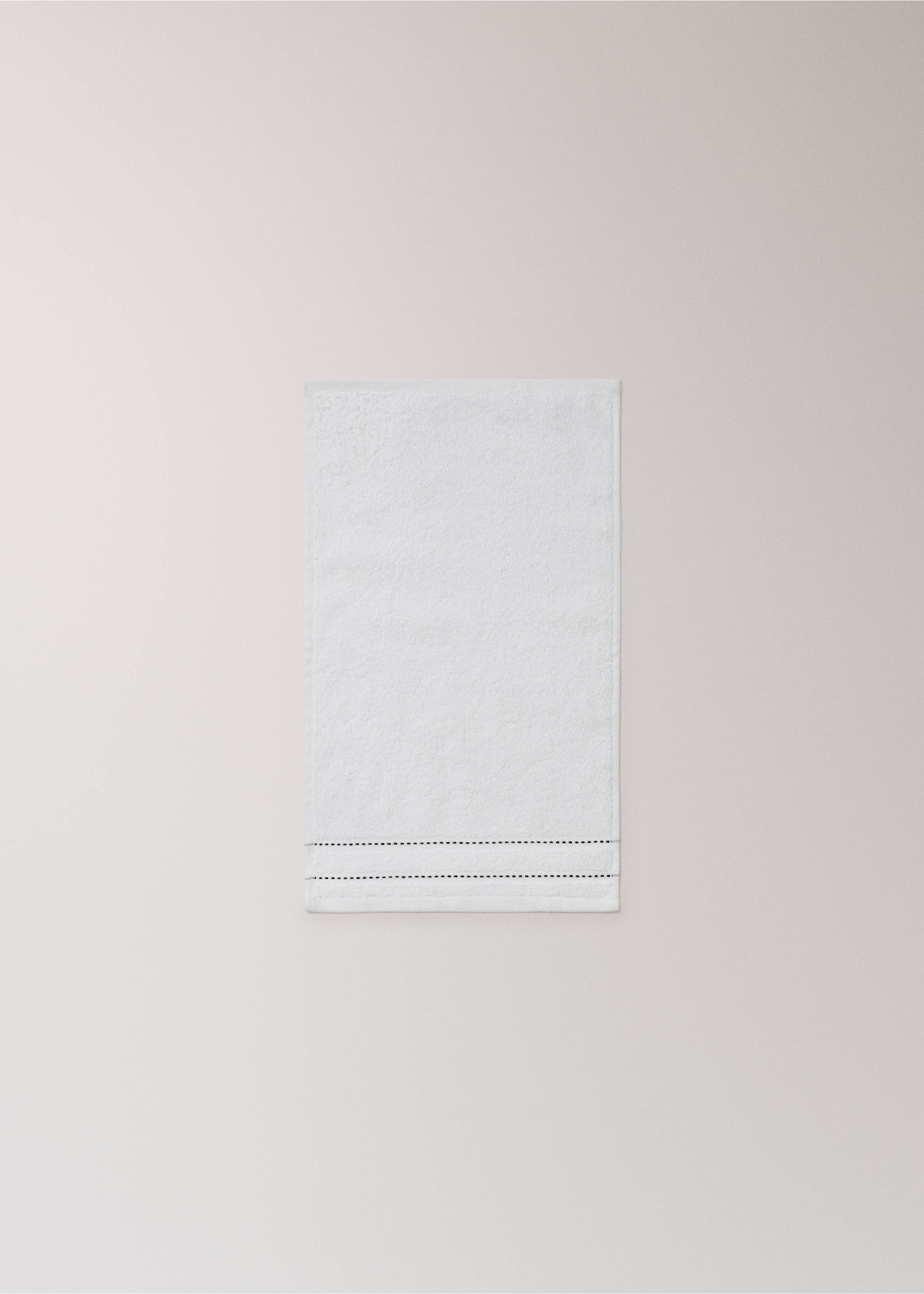 Cotton guest towel with embroidered dots - Details of the article 3, White. Ref: 27001581-00.