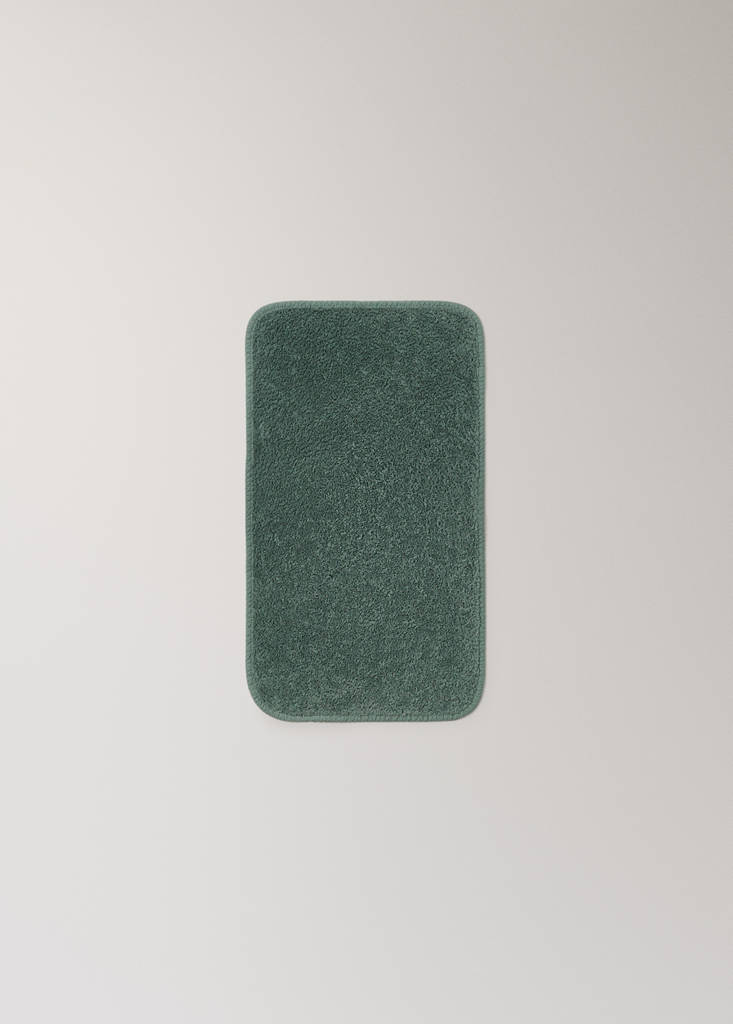 Garment-dyed towel — Forest Green