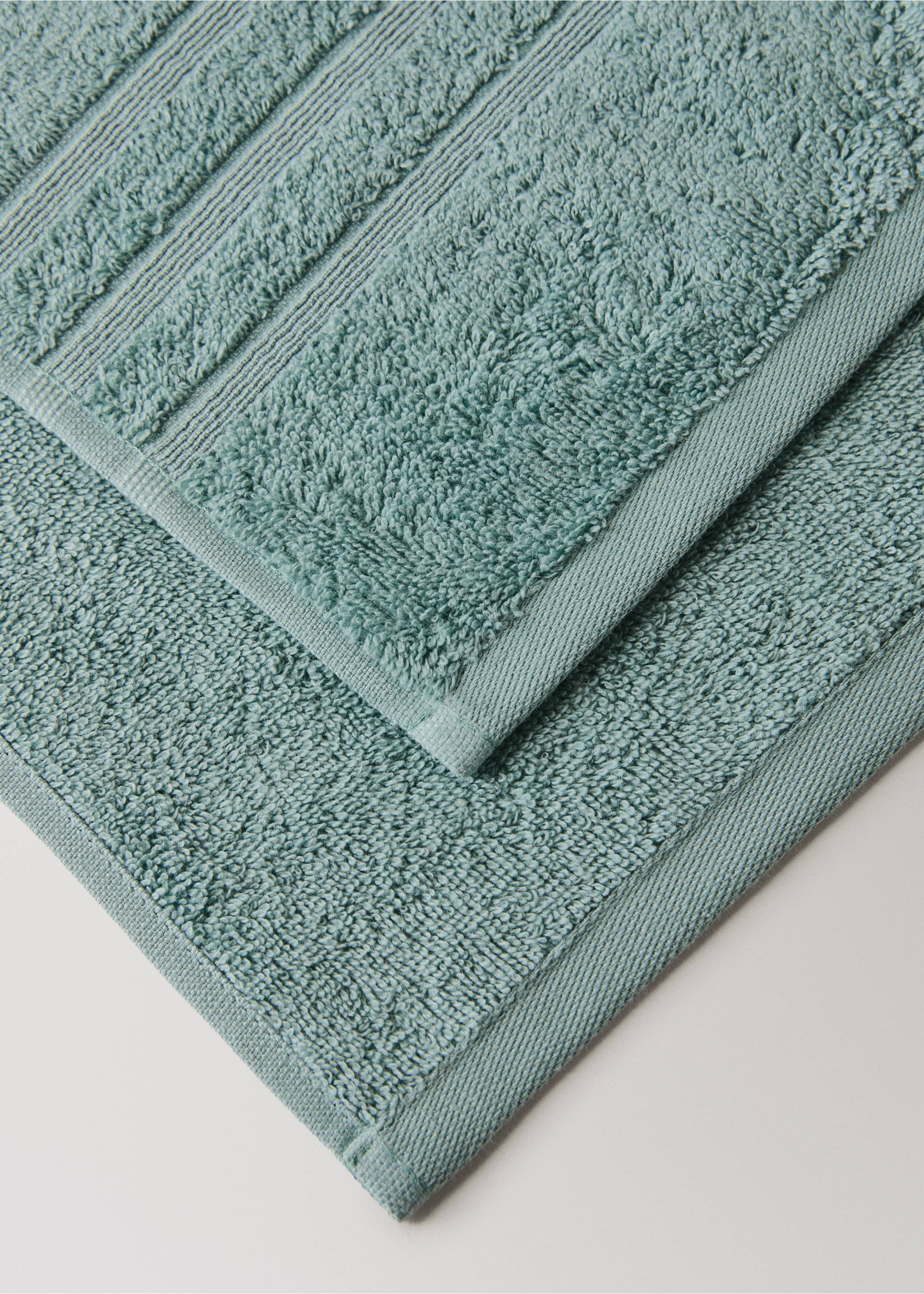 Terry cotton towel - Details of the article 1, Aqua Green. Ref: 27001590-00.