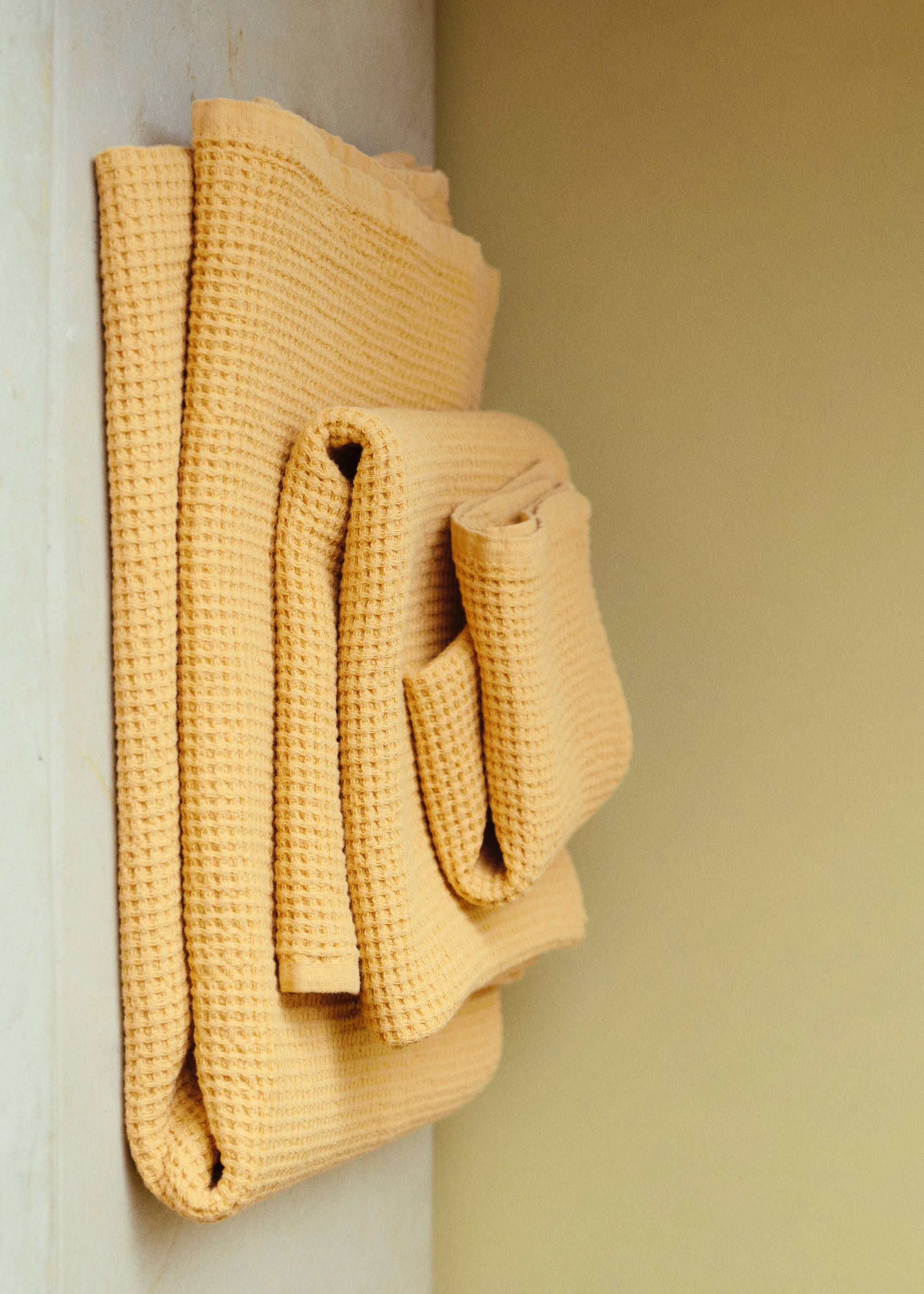 Ręcznik kąpielowy z bawełny mini waffle garment-wash - Szczegóły artykułu 6