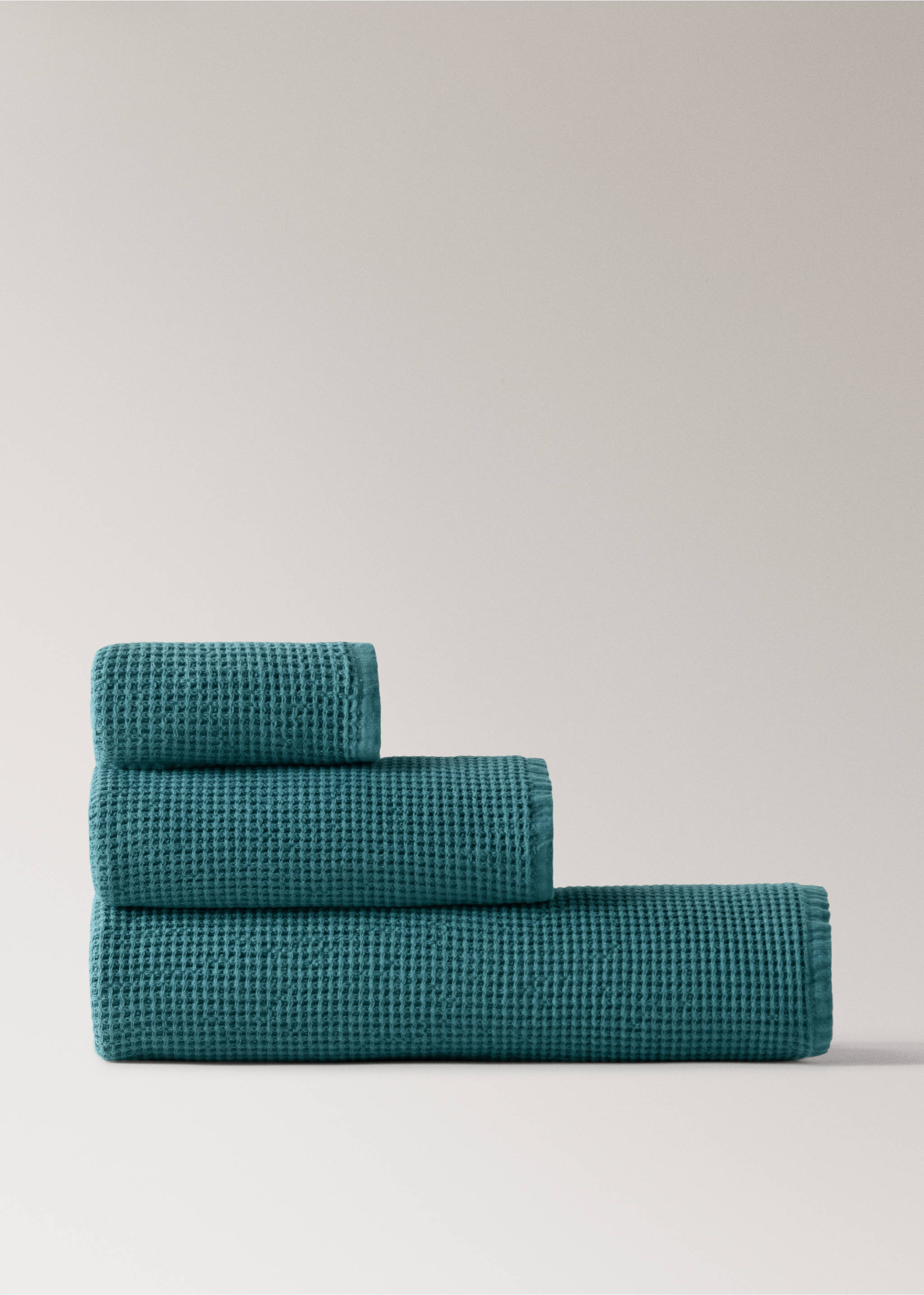 Mini waffle pamut fürdőlepedő készen festett kivitelben - Termék modell nélkül, Erdőzöld. Ref: 27001597-00.