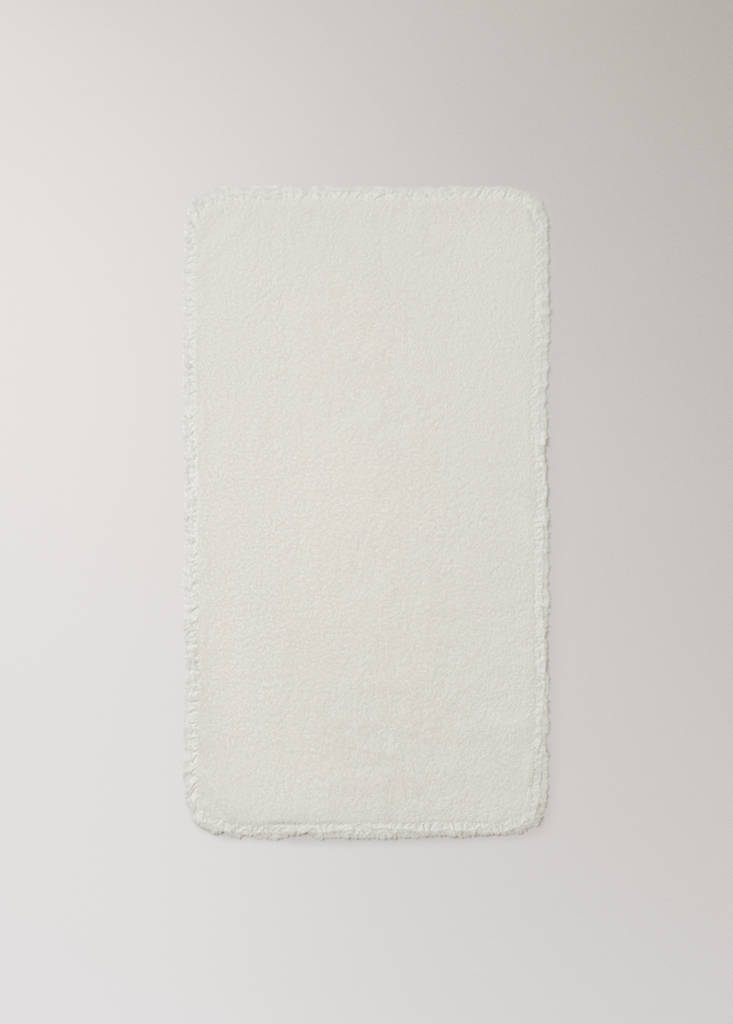Frayed edge cotton terry hand towel with frill trim — Ecru