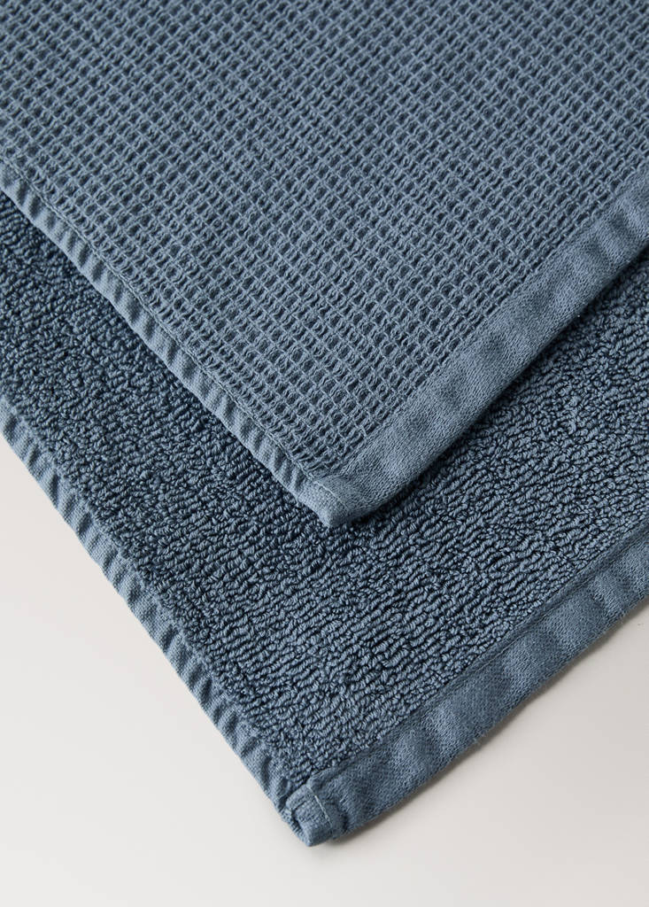 Reversible cotton washbasin towel — Indigo Blue