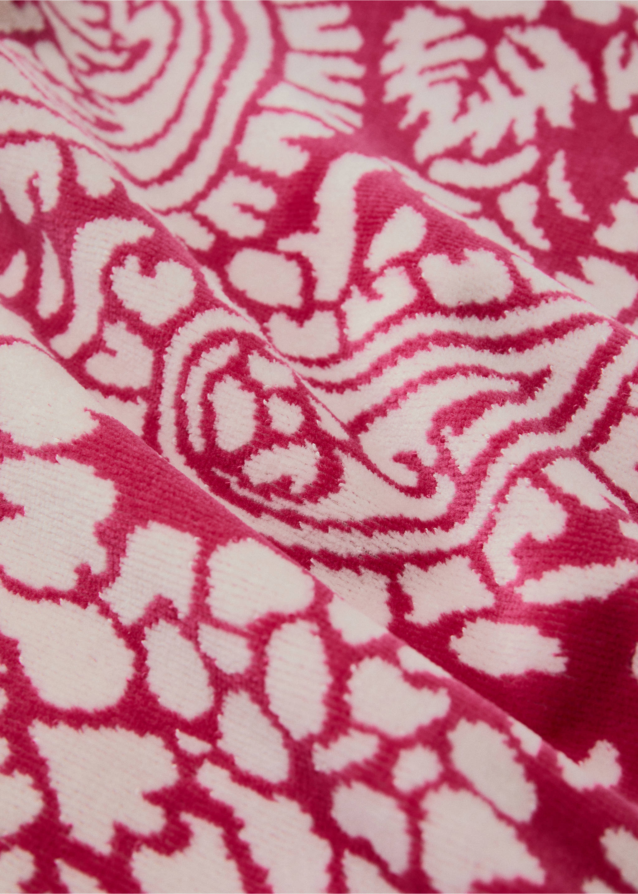 Multicoloured jacquard cotton terry guest towel - Details of the article 1, Pink. Ref: 27001610-00.