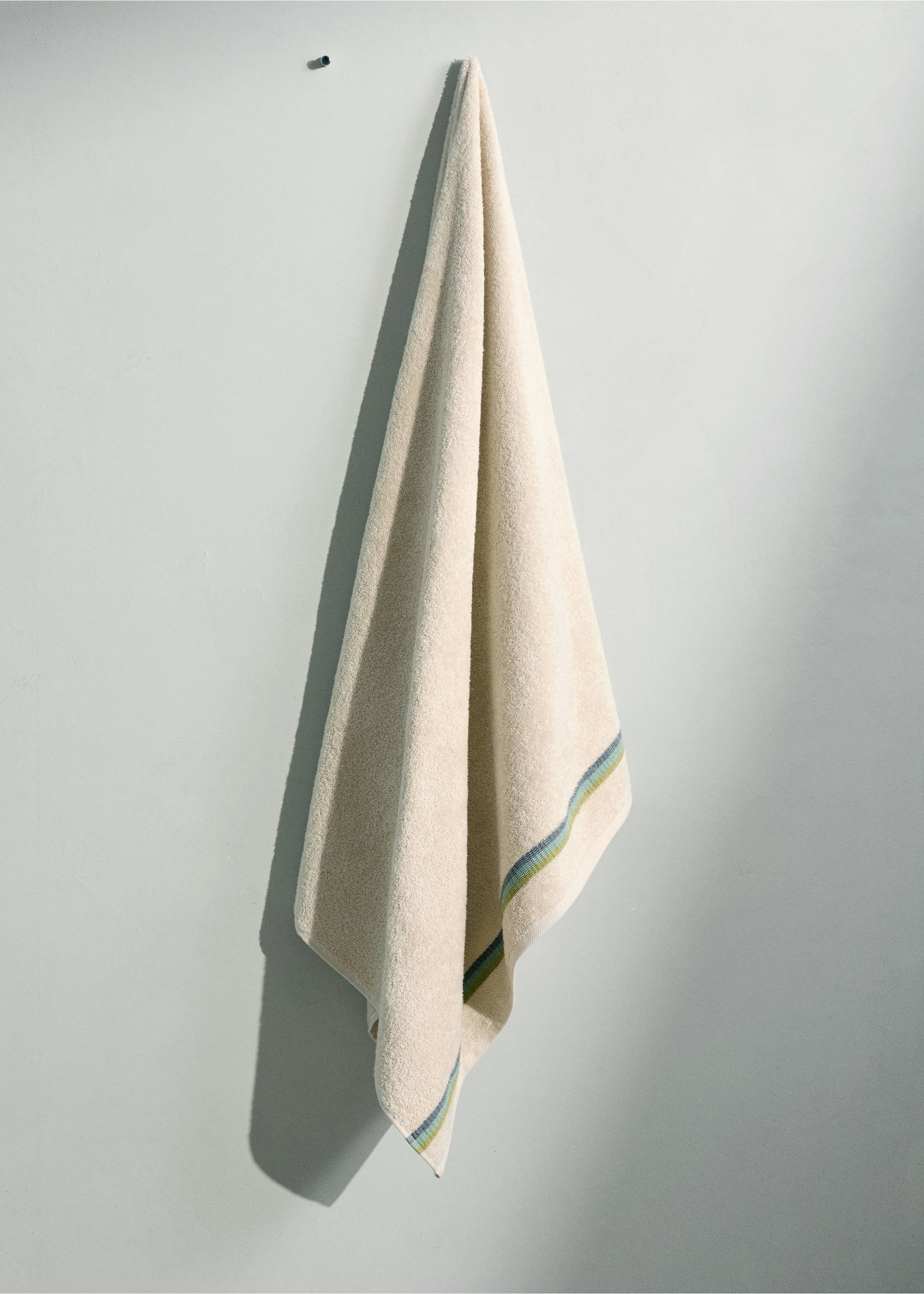 Bath towel with striped trim - General plane, Aqua Green. Ref: 27001621-00.
