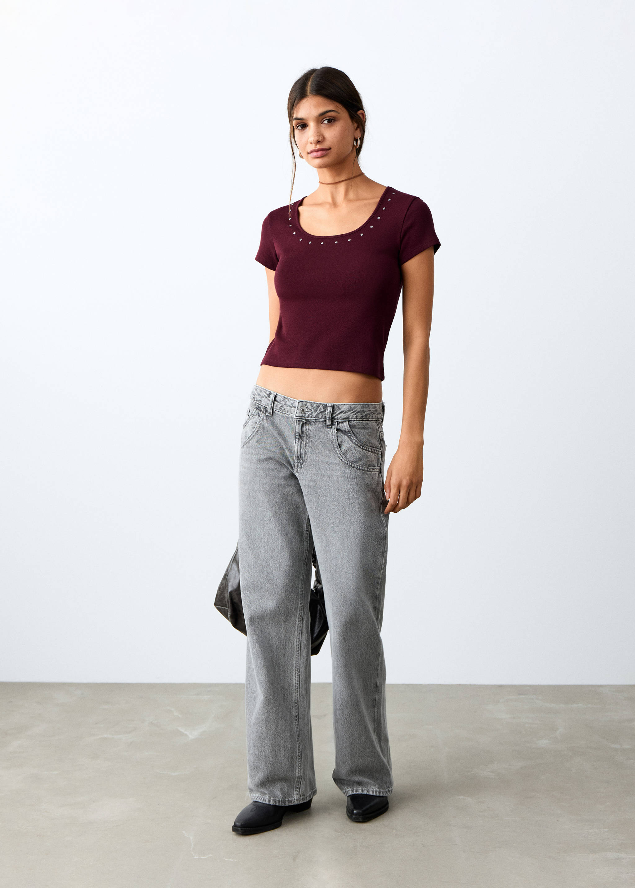 Short studded t-shirt - General plane