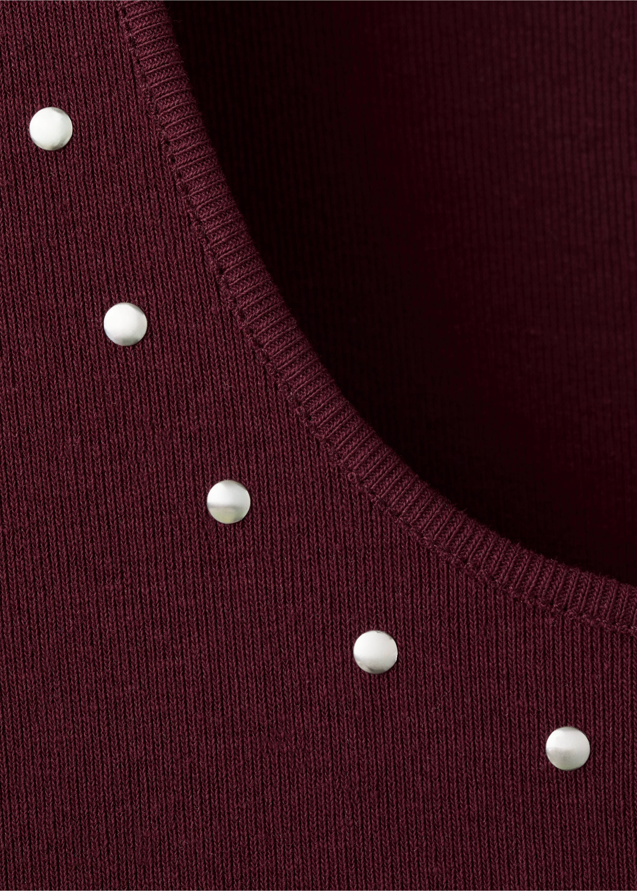 Укороченный топ с заклепками - Деталь изделия 8, Бургундия. Ref: 27002007-00.