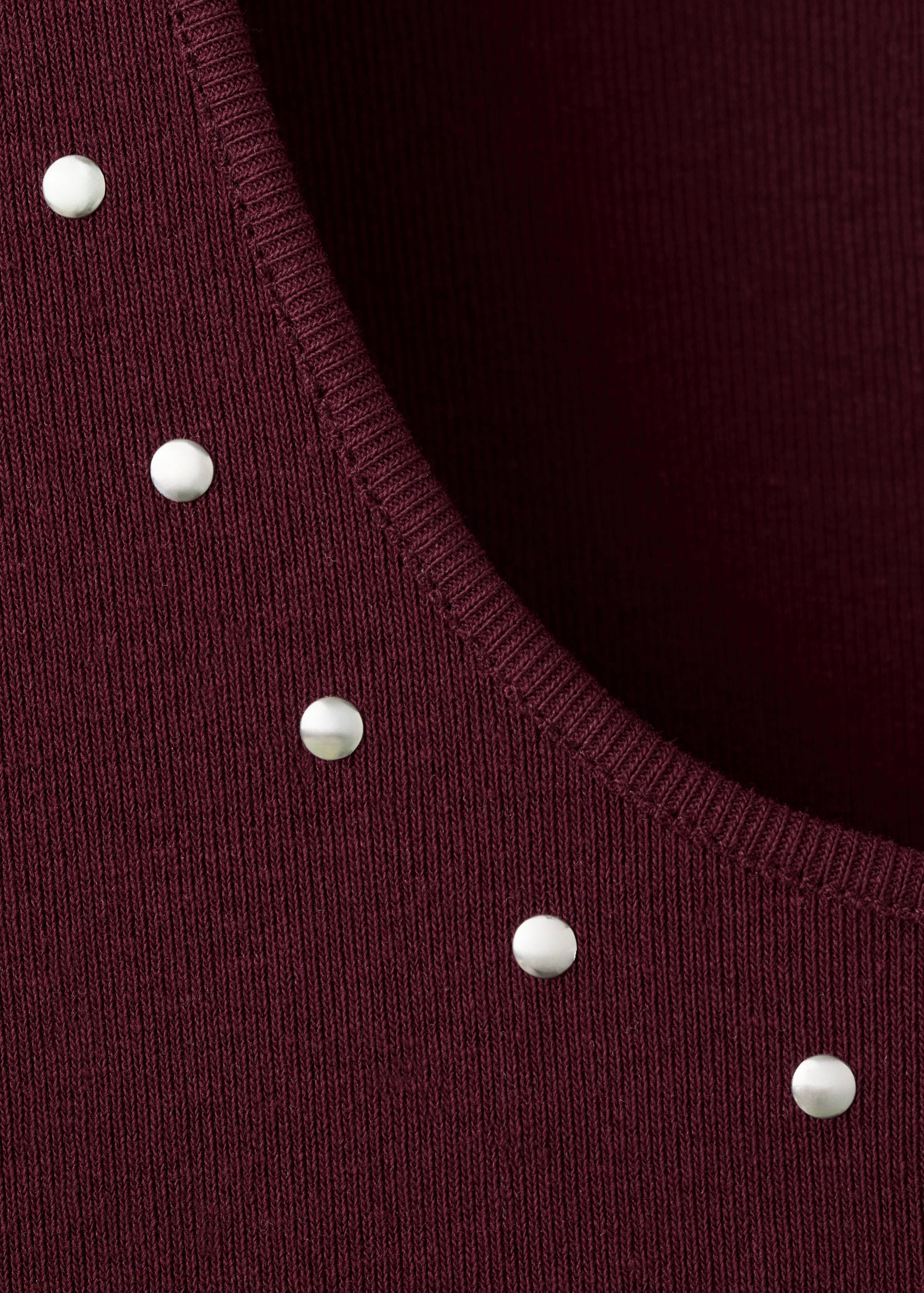 Short studded t-shirt - Details of the article 8