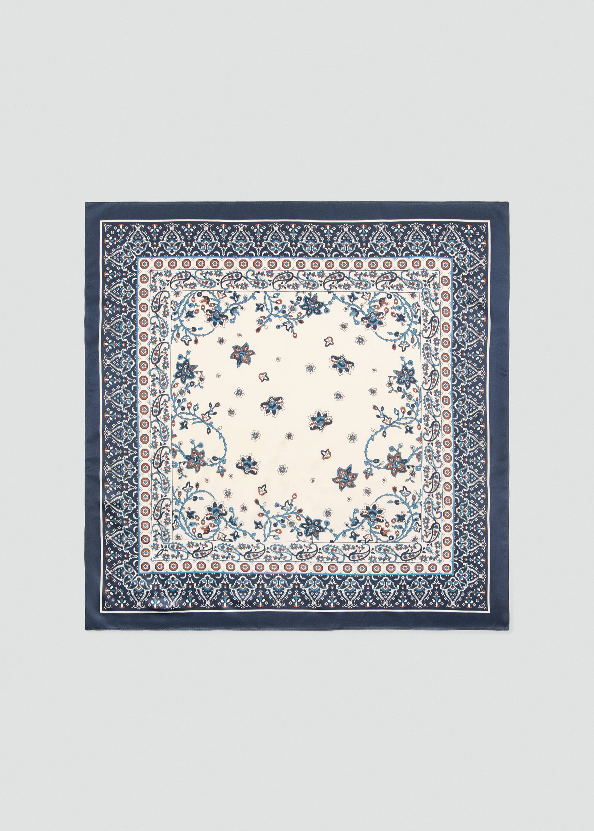 Foulard satiné paisley - Article sans modèle