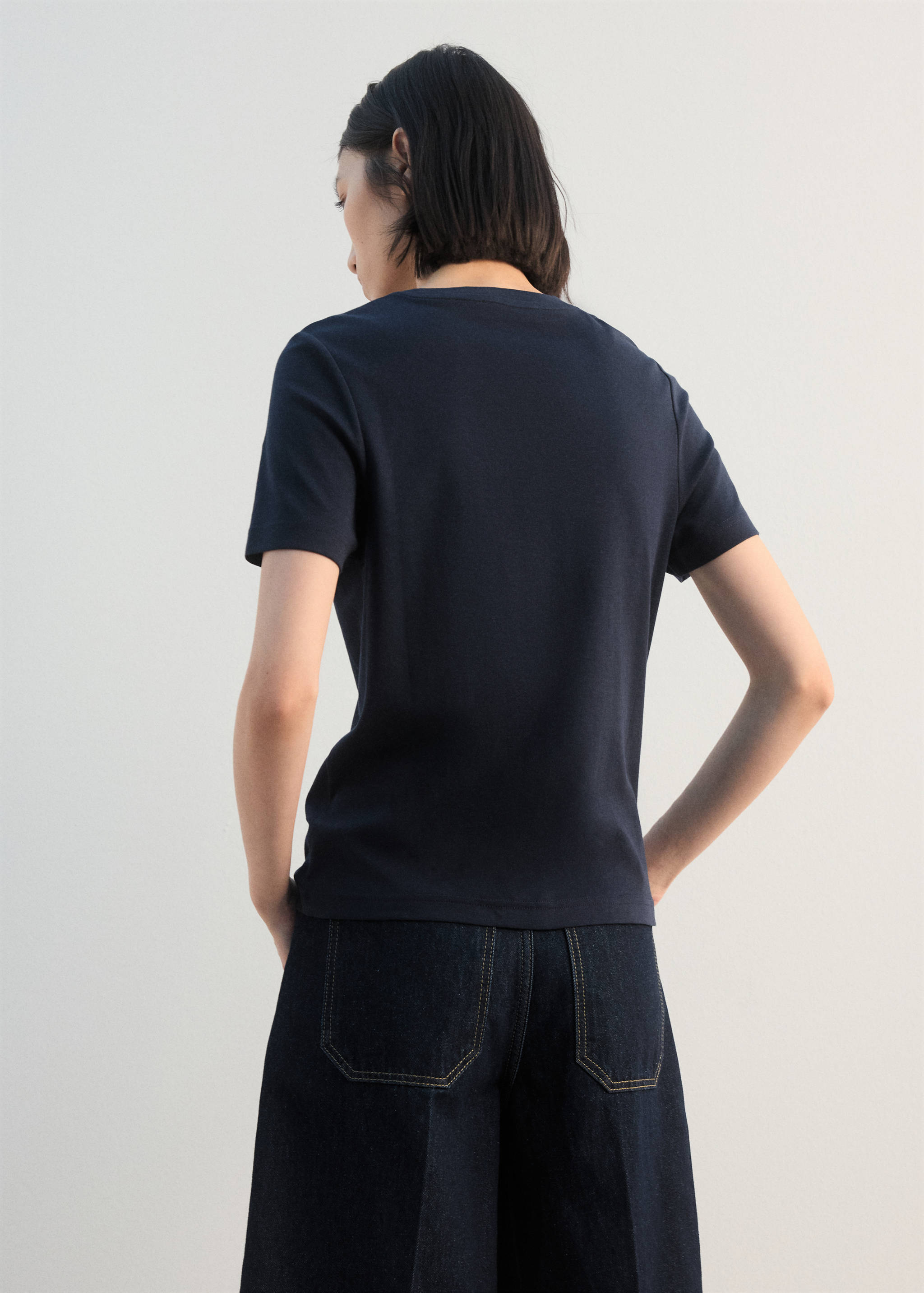 Cotton t-shirt with pucker detail - Reverse of the article