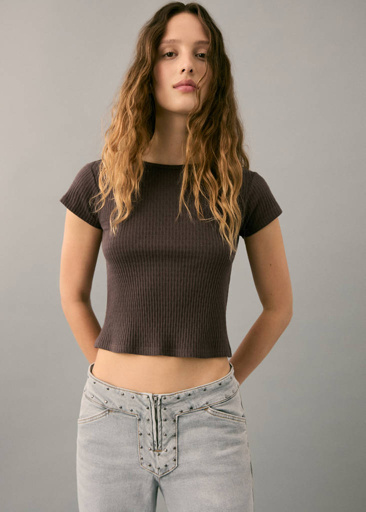 Knitted short-sleeve t-shirt — Brown