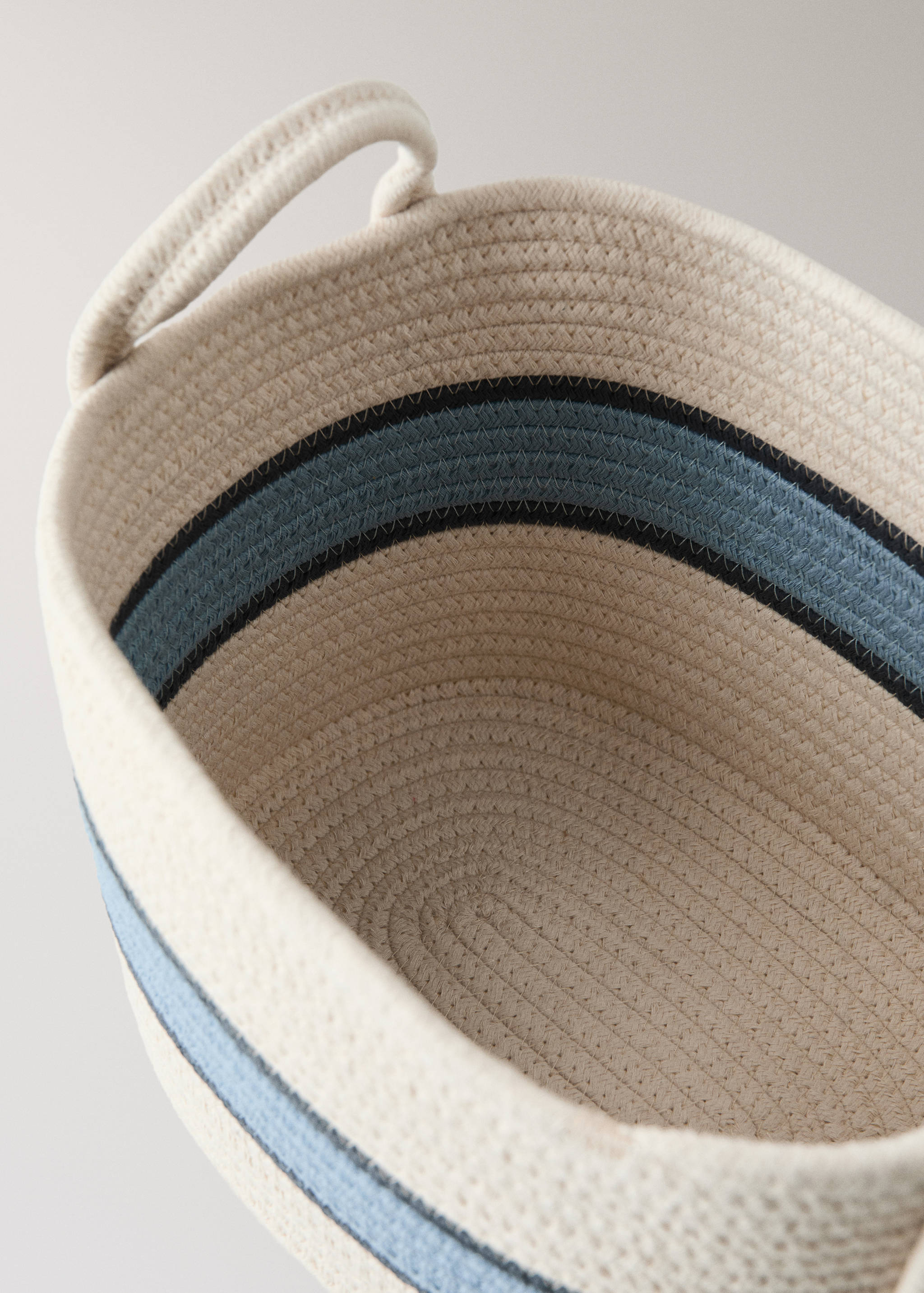 Small striped cotton basket - Details of the article 2