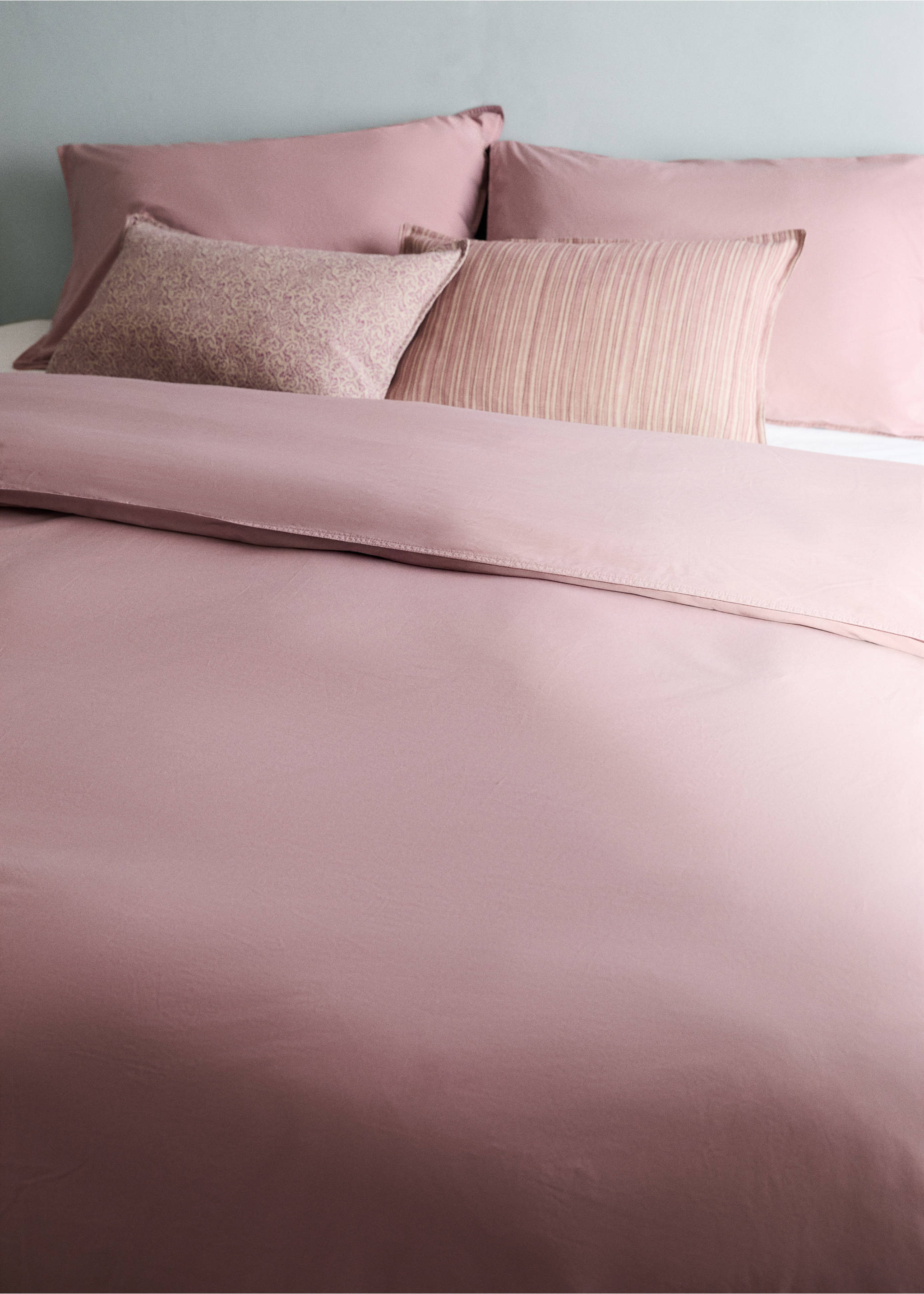 Double stitched duvet cover 300 thread count cotton Bed 180/200 cm - Details of the article 7, Pale Pink. Ref: 27002936-00.