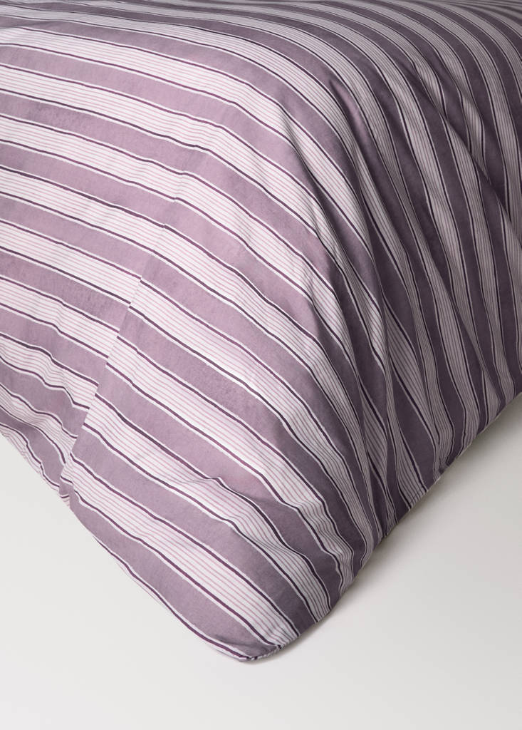 Watercolour Wide Stripes Duvet Cover for Bed 180/200 cm — Blackberry