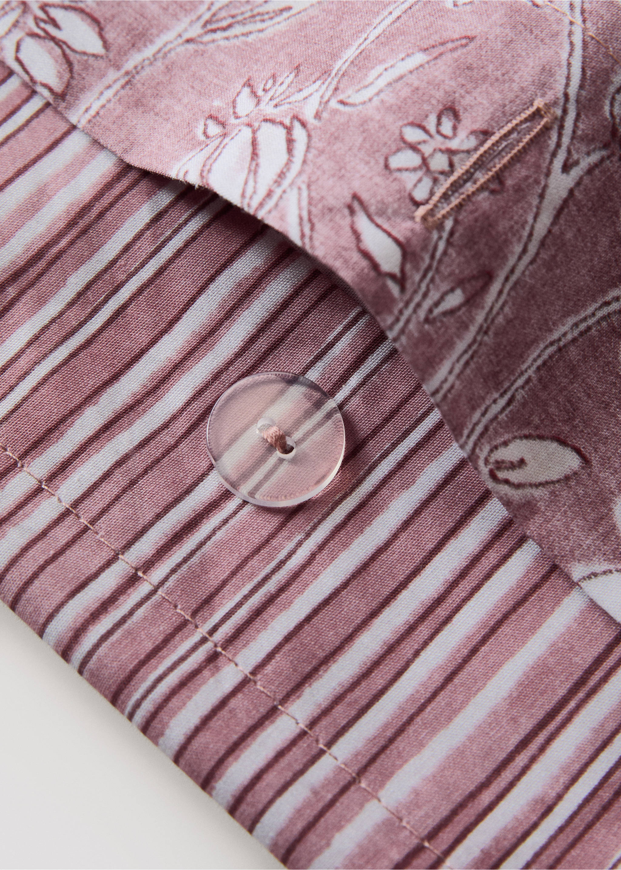 Reversible percale cotton duvet cover with stripes and flowers for a 180/200 cm bed - Details of the article 2, Pale Pink. Ref: 27002973-00.