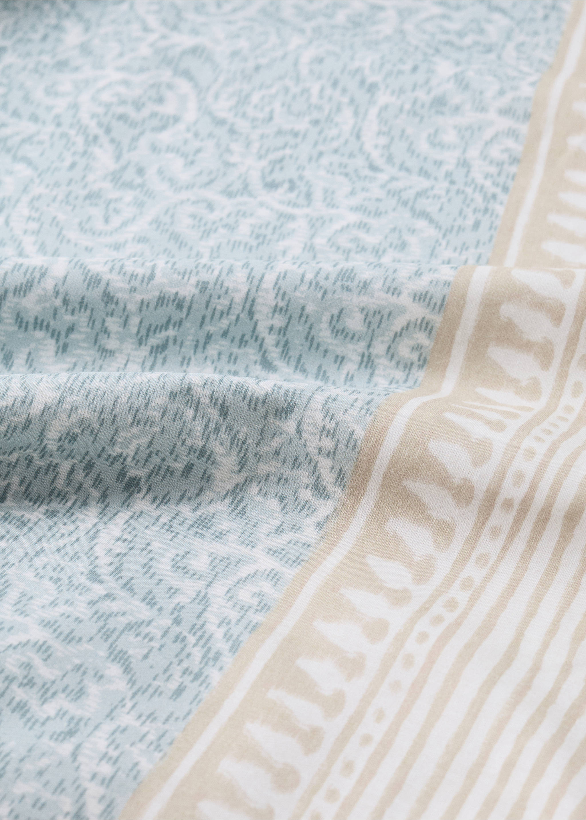 Dekoratív virágos perkál paplanhuzat csíkos szegéllyel 90 cm-es ágyra - A termék adatai 1, Pasztell zöld. Ref: 27002995-00.