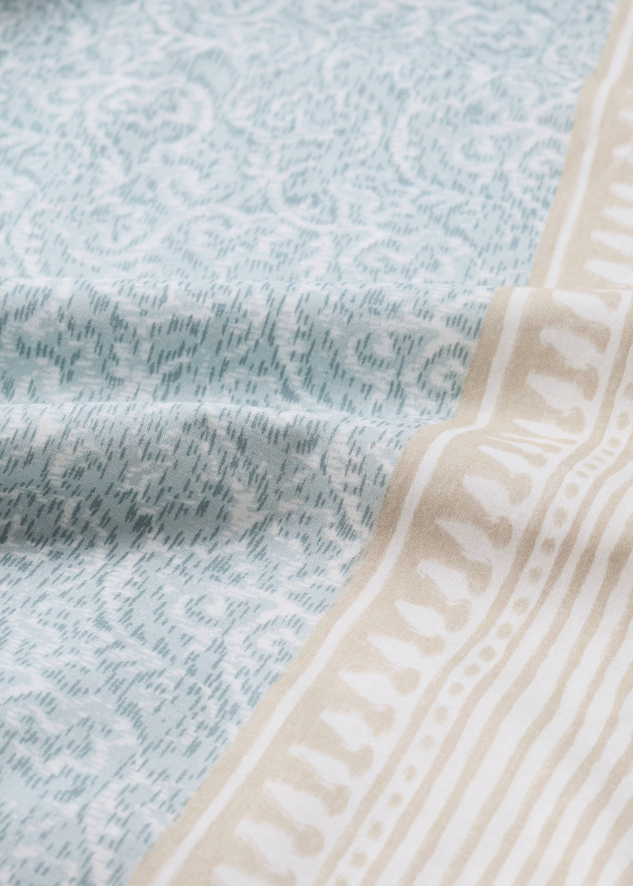 Bettbezug aus Perkal mit dekorativem Blumenmuster und gestreifter Bordüre, Bett 180/200 cm - Detail des Artikels 1