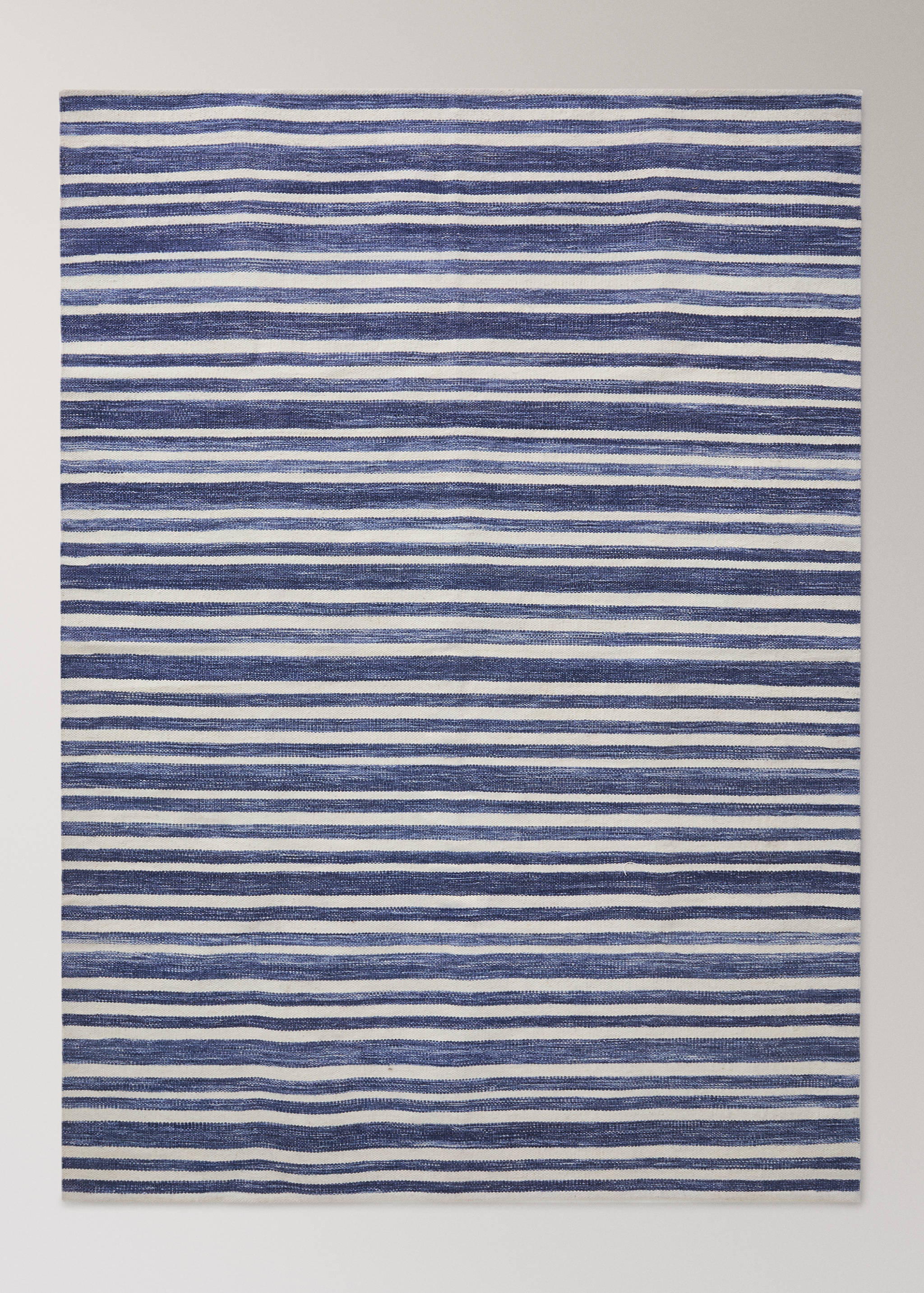 Large striped wool carpet - Article without model
