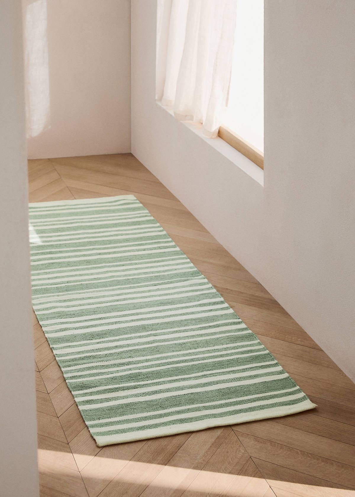 Large wool striped rug — Green
