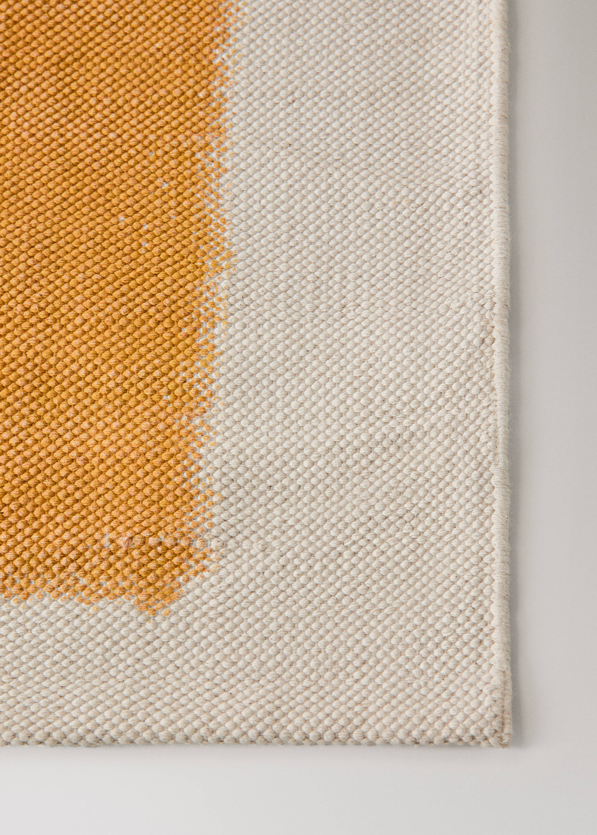 Bicolour printed cotton carpet - Details of the article 2