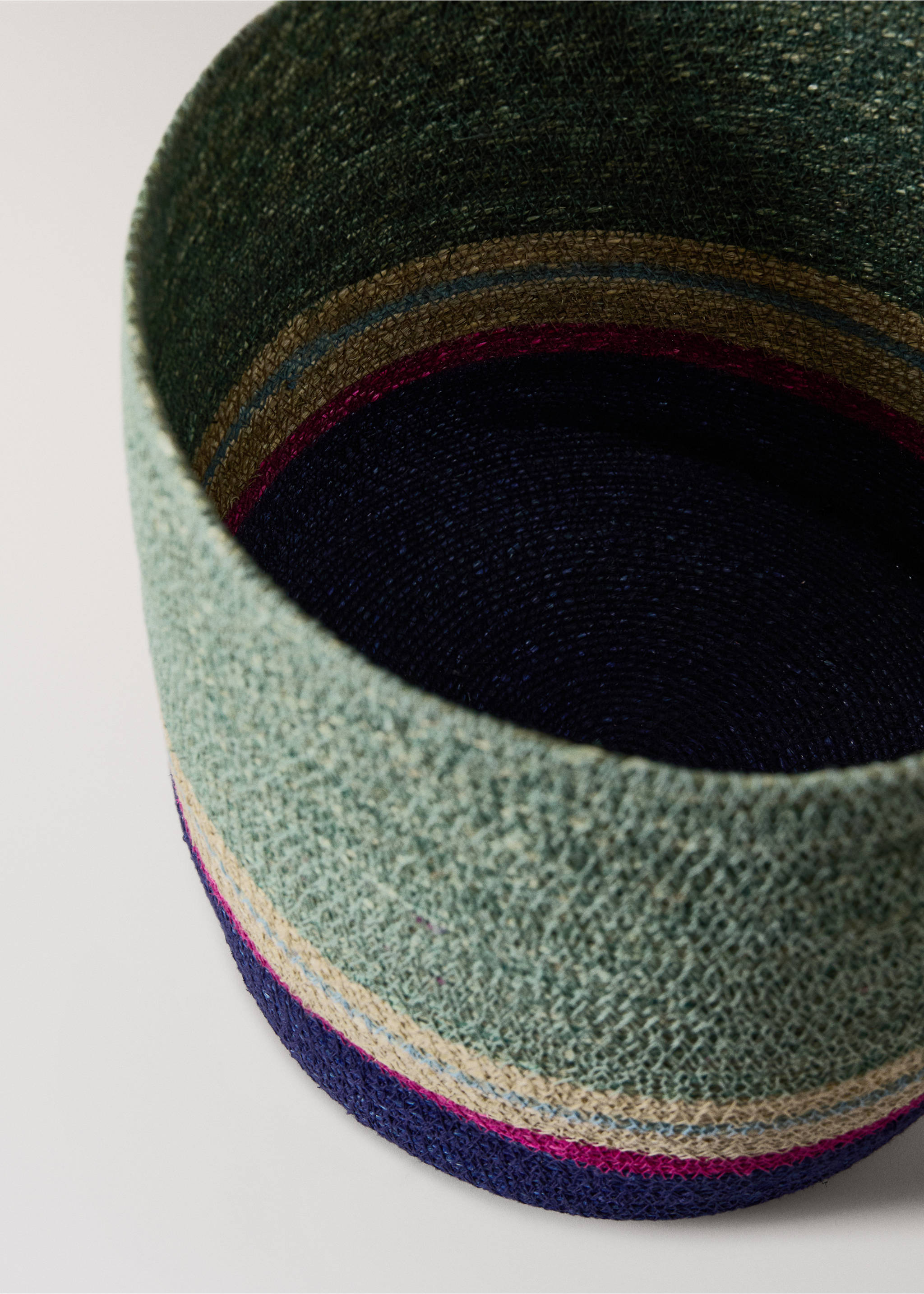 Large 100% seagrass lidded basket, multicoloured - Details of the article 3, Indigo Blue. Ref: 27003286-00.
