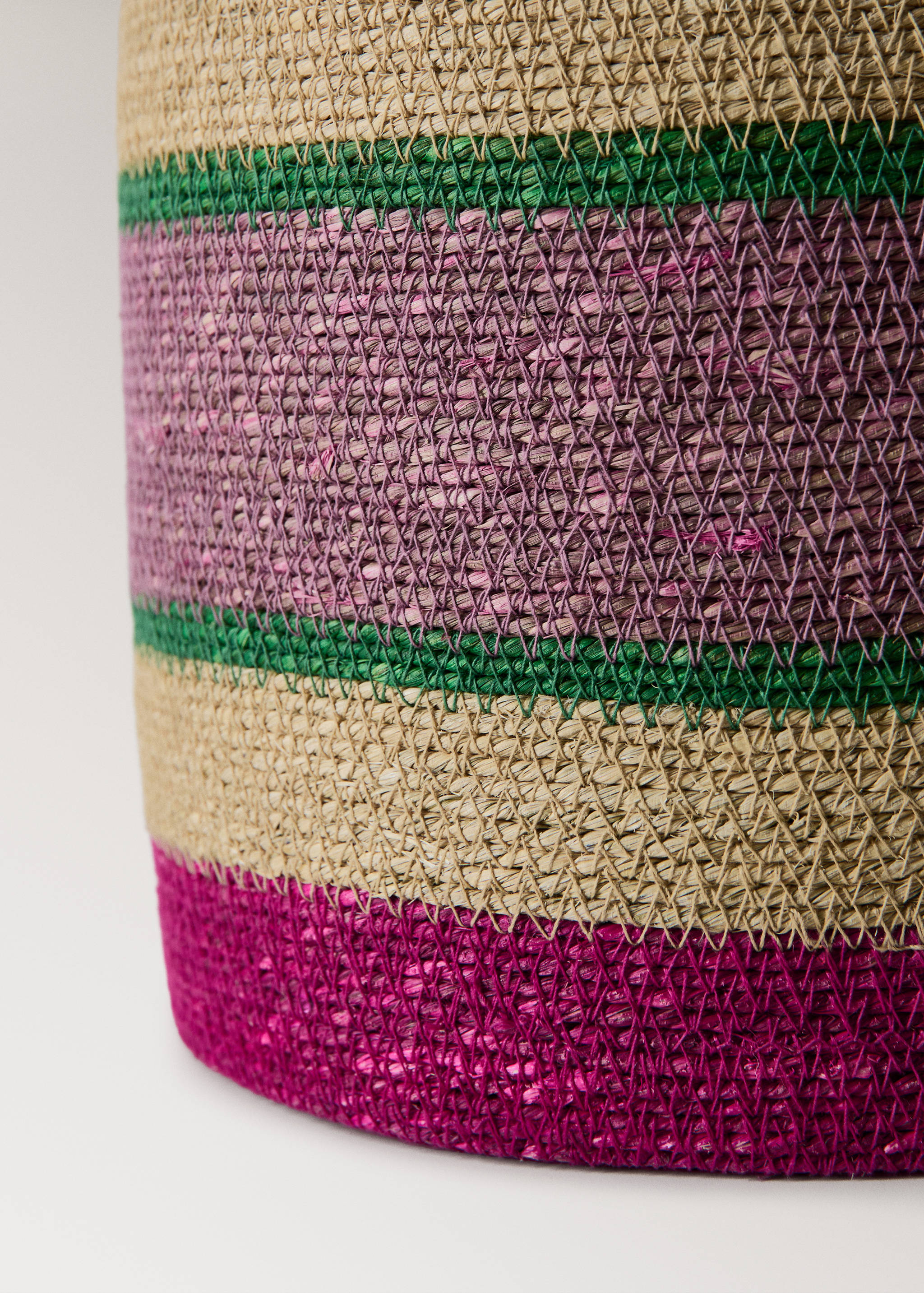 Medium coloured 100% seaweed basket with lid - Details of the article 2