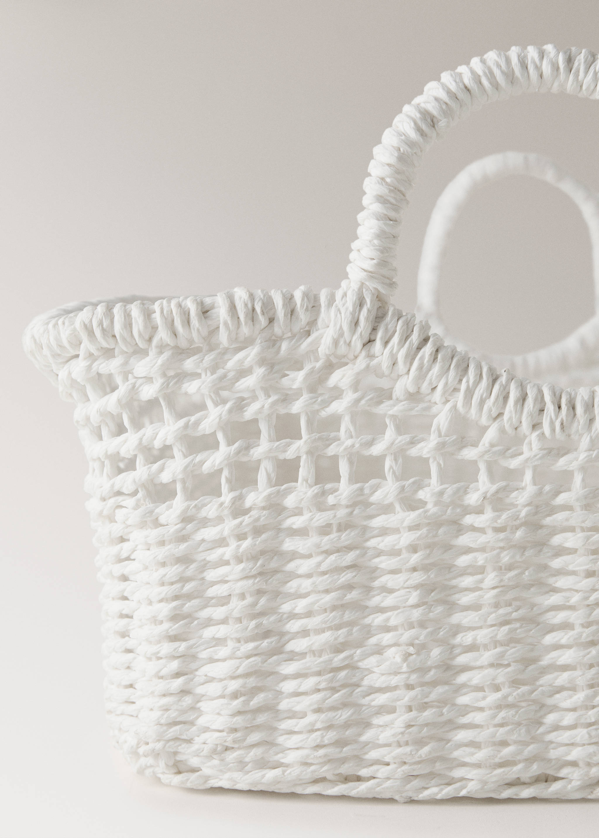 Two-handled paper basket - Details of the article 2
