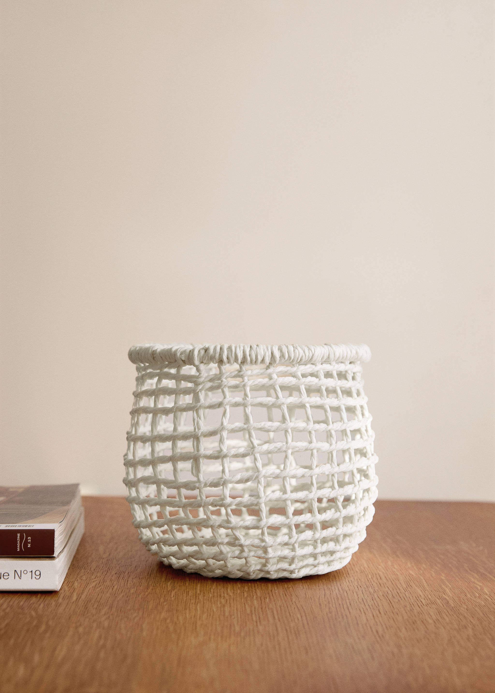 Toilet roll basket - General plane