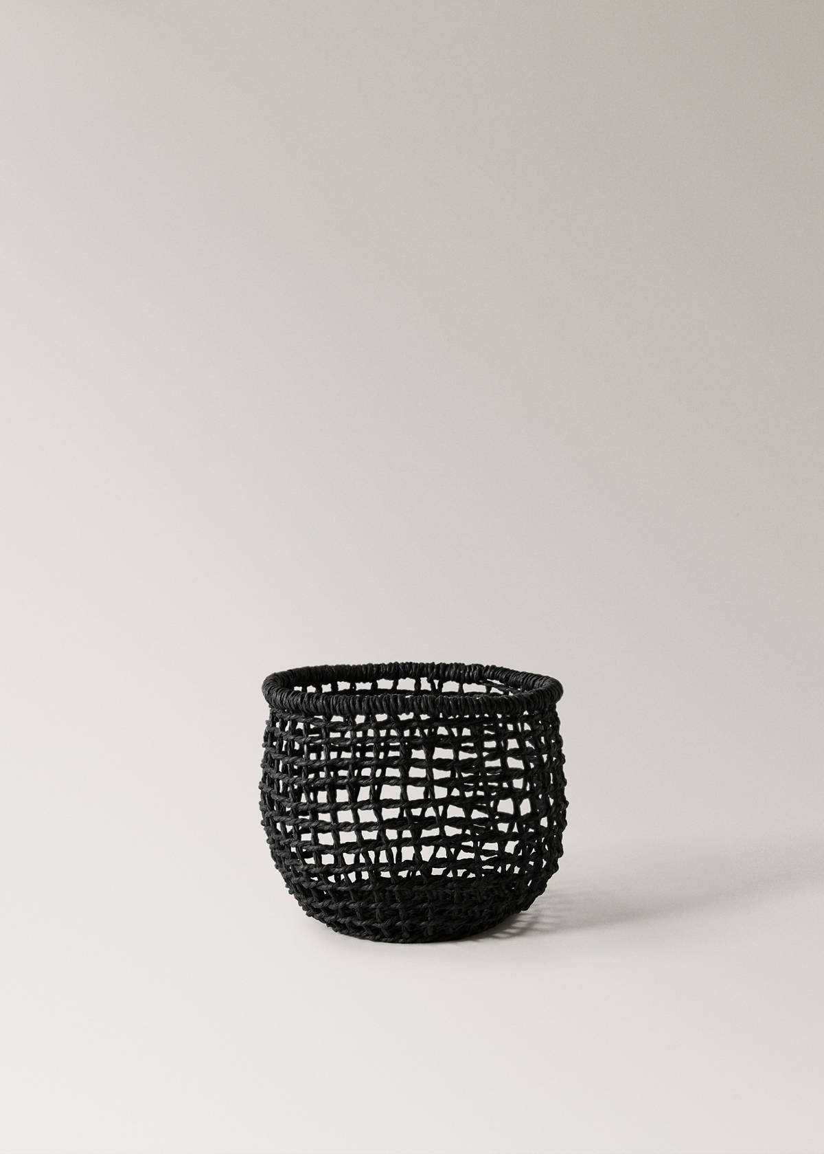 Toilet roll basket — Black
