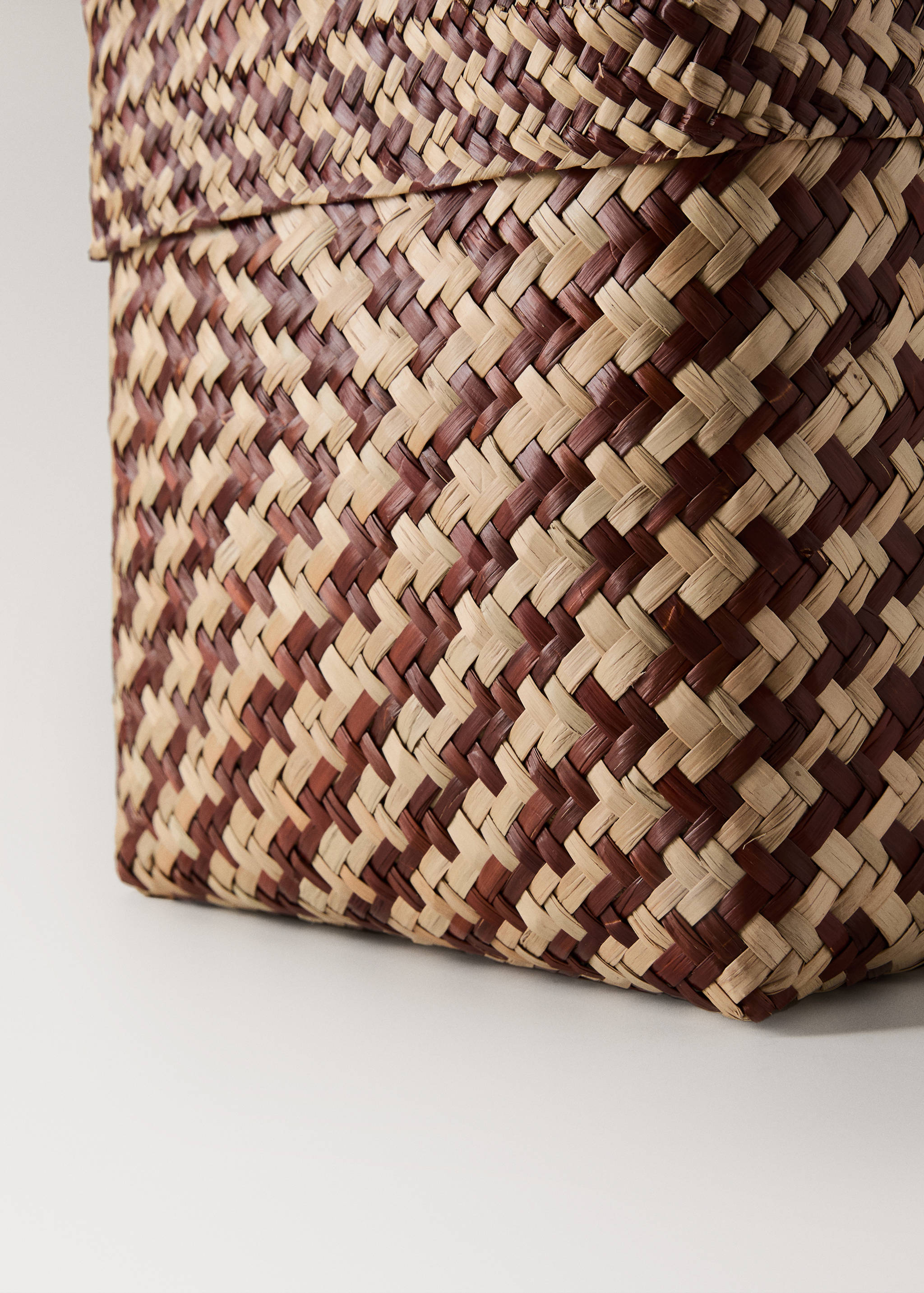 Large storage basket - Details of the article 2