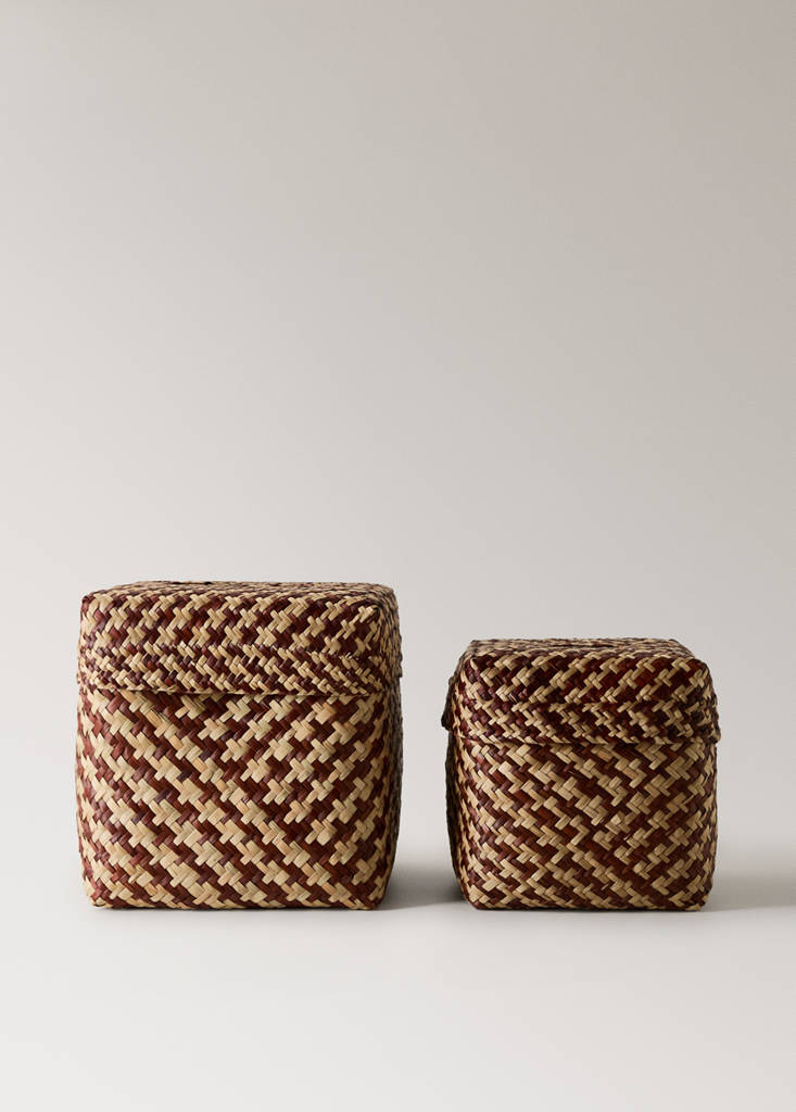 Large storage basket — Chocolate