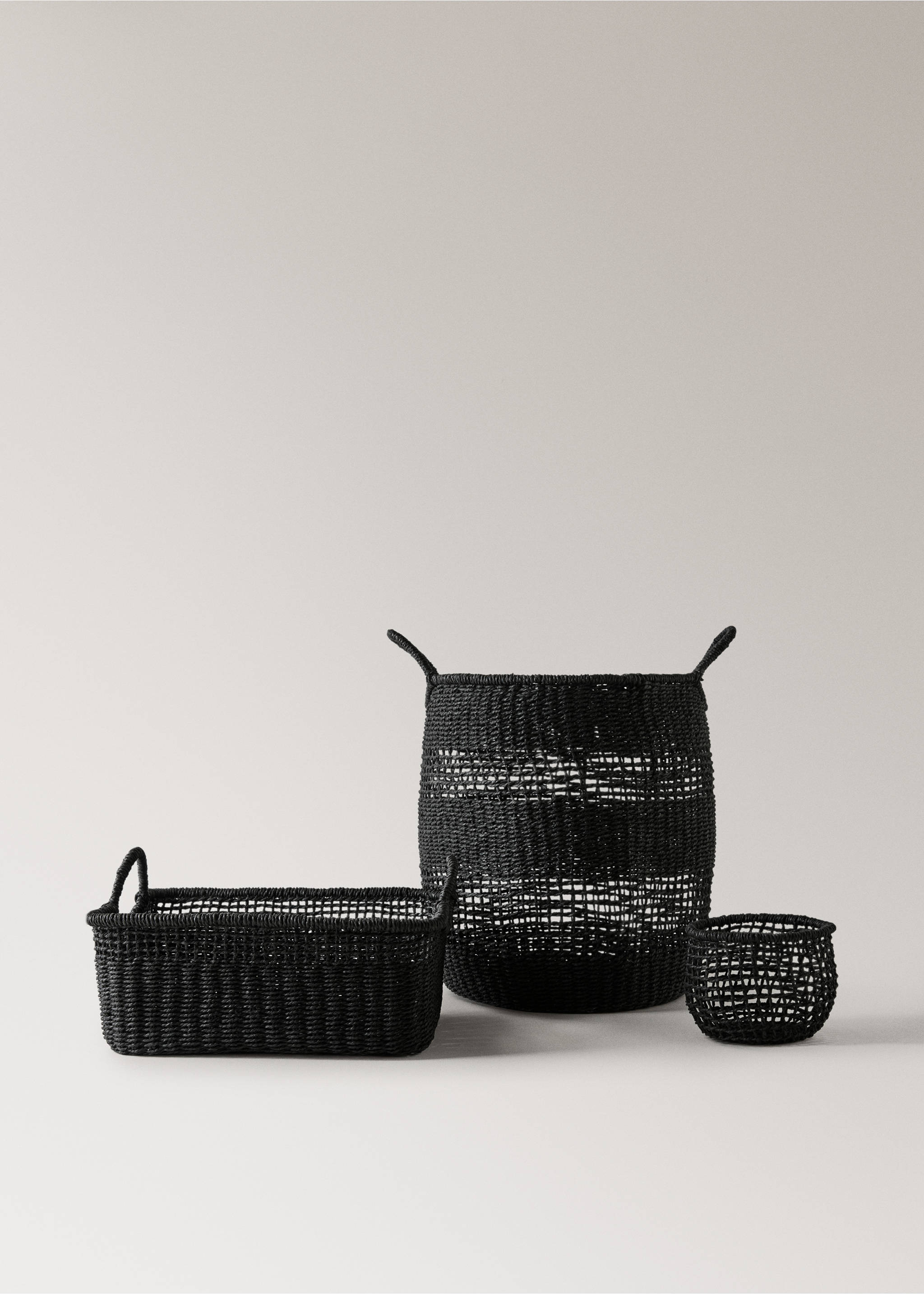 Decorative paper basket with handles - Details of the article 3, Black. Ref: 27003301-00.