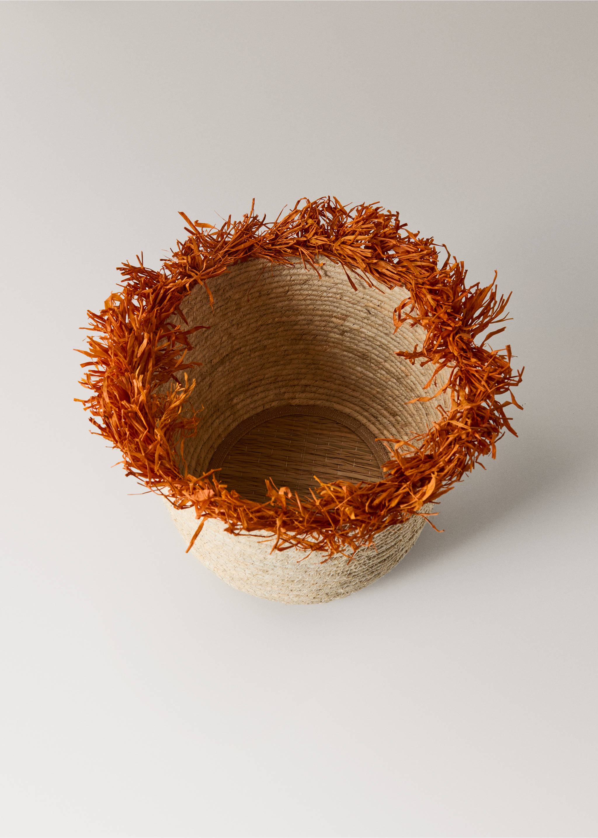 Small basket with fringe detail - Details of the article 3, Orange. Ref: 27003302-00.