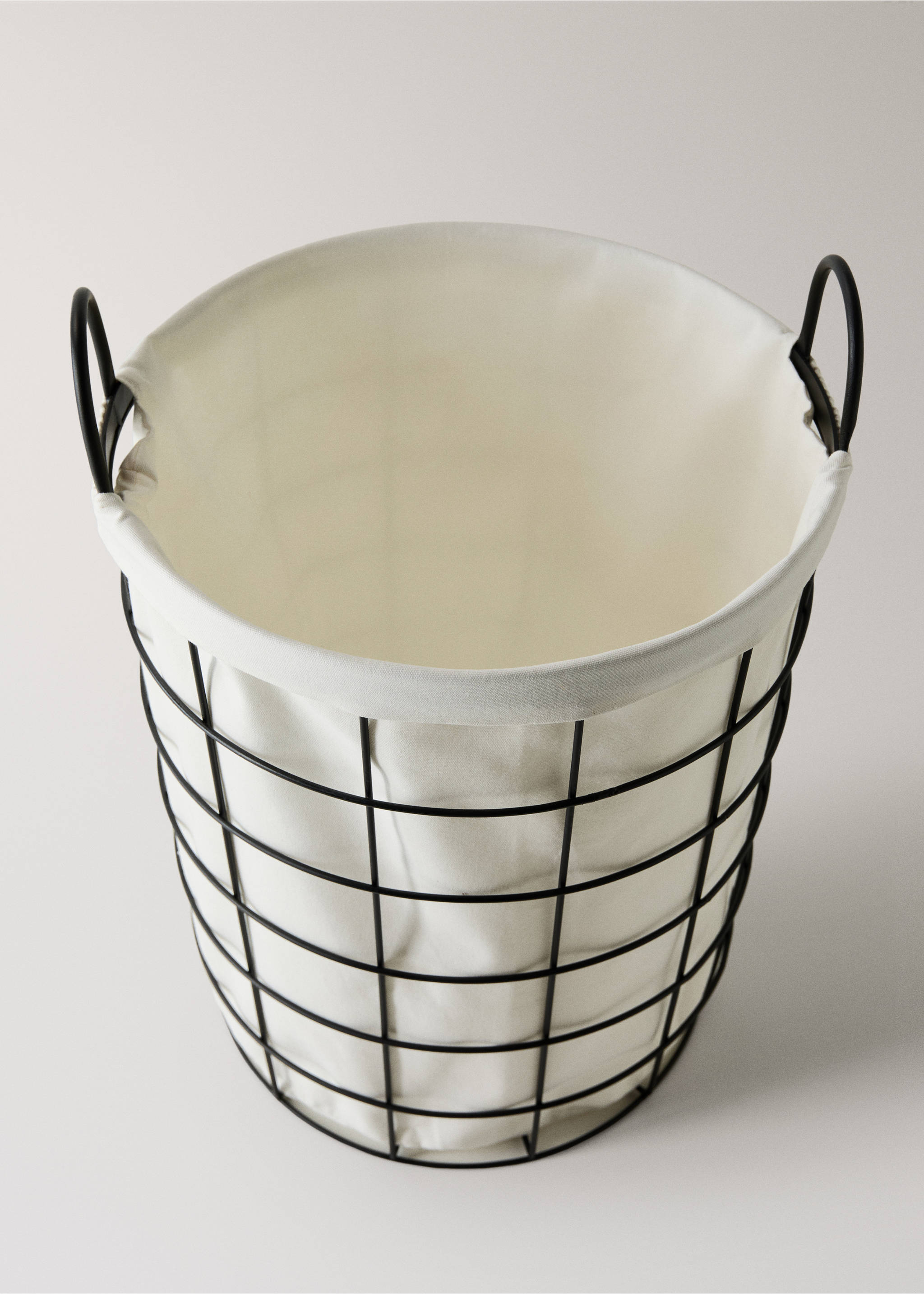 Metal mesh basket with fabric interior - Details of the article 3, Black. Ref: 27003303-00.