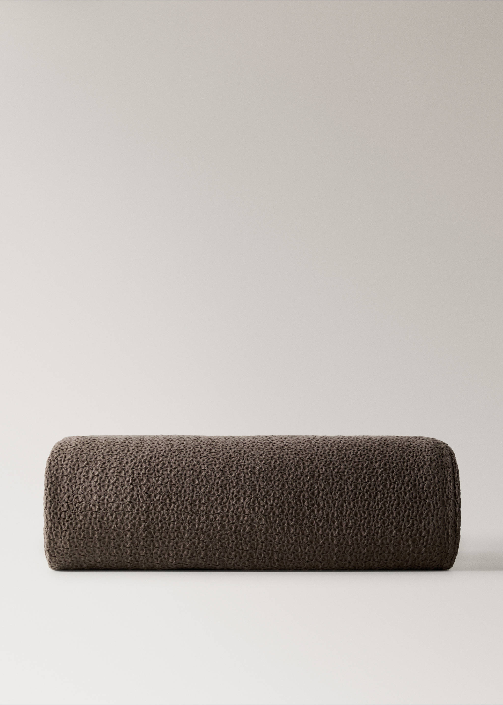 Couvre-lit coton gaufré garment-dyed lit 135/140 cm - Article sans modèle, Café. Ref: 27003309-00.