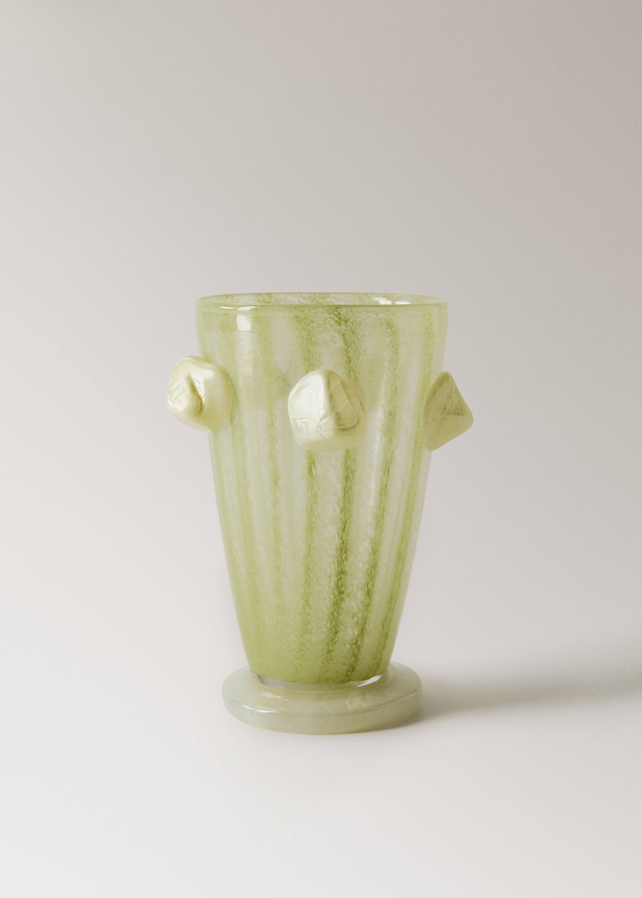 Blown glass vase, coloured - Article without model