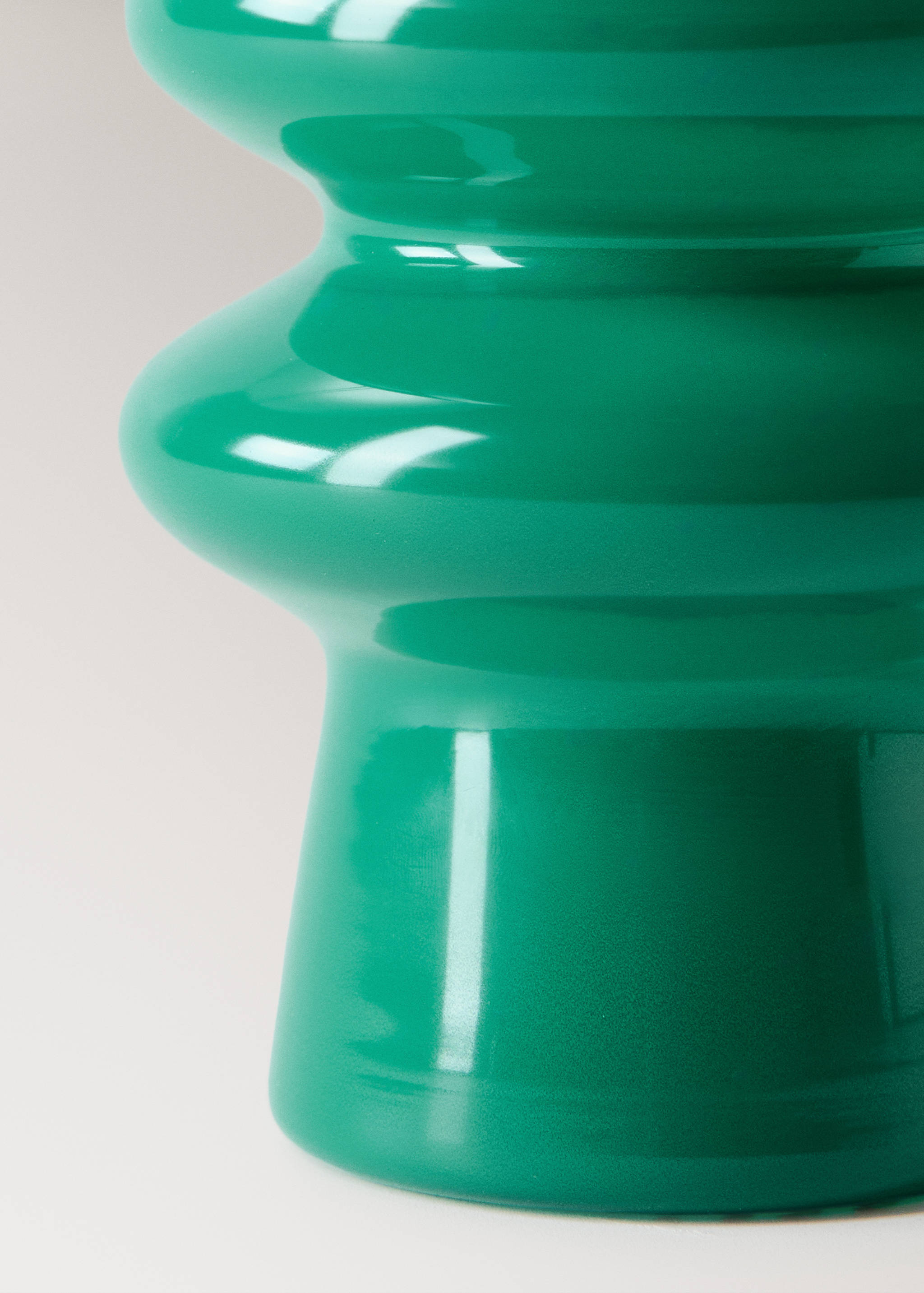 Small elongated glass vase - Details of the article 2