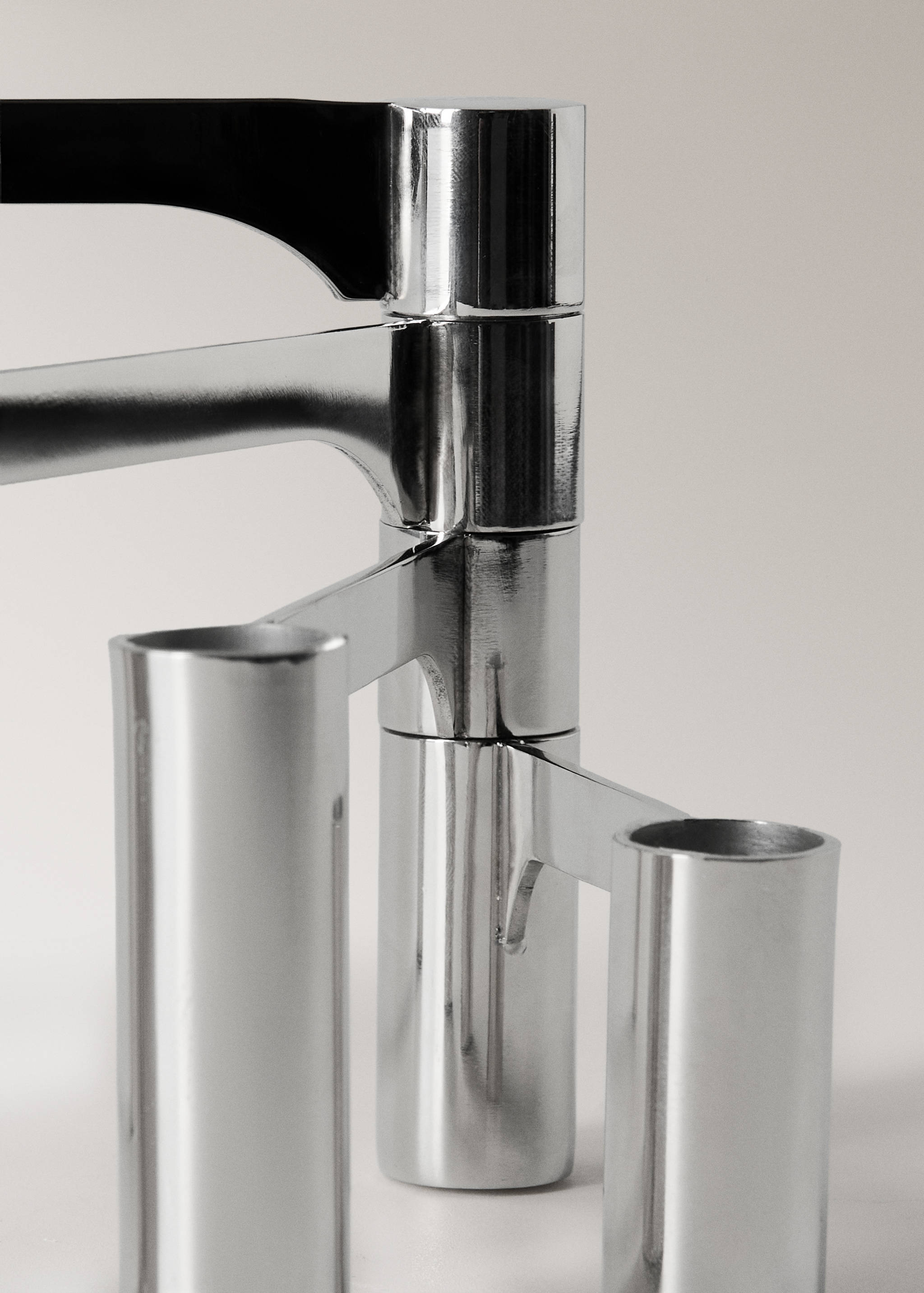 Κηροπήγιο αλουμινίου με πολλές θέσεις - Λεπτομέρεια του προϊόντος 3