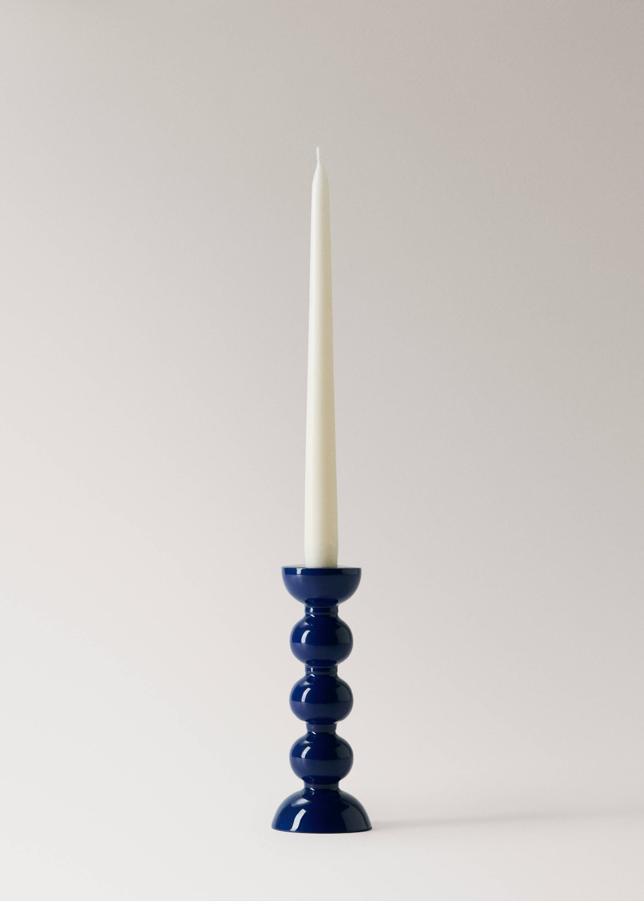 Vysoký kovový svícen - Detail zboží 3