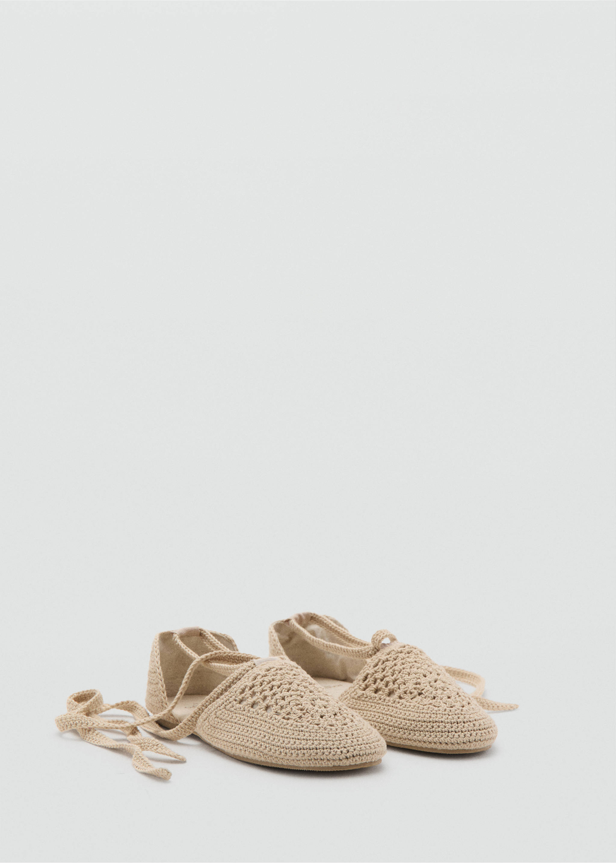 Crochet lace-up sandal - Medium plane, Beige. Ref: 27003323-00.