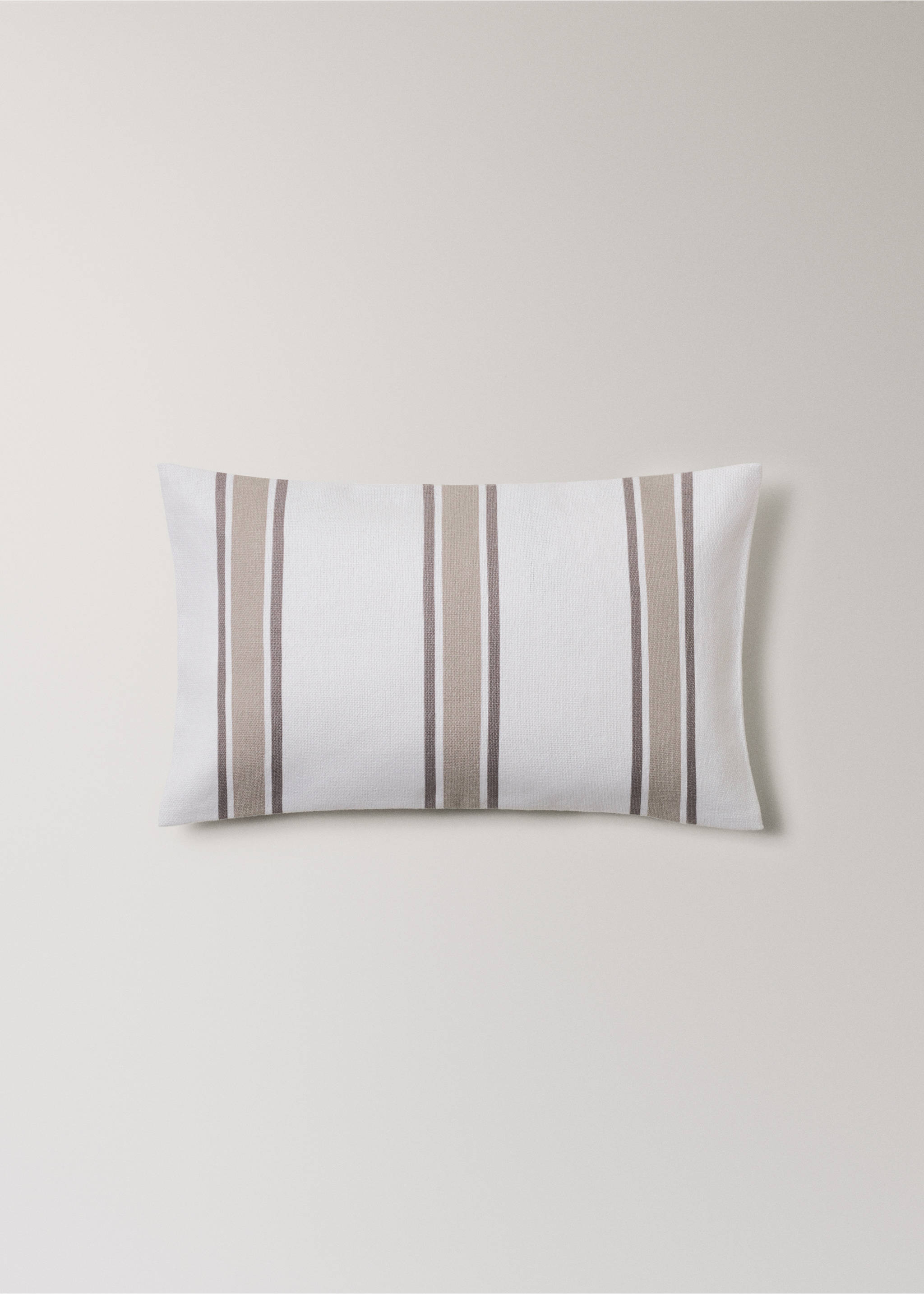 Cotton cushion cover with two-tone stripes 30x50 cm - Article without model, Sand. Ref: 27003325-00.