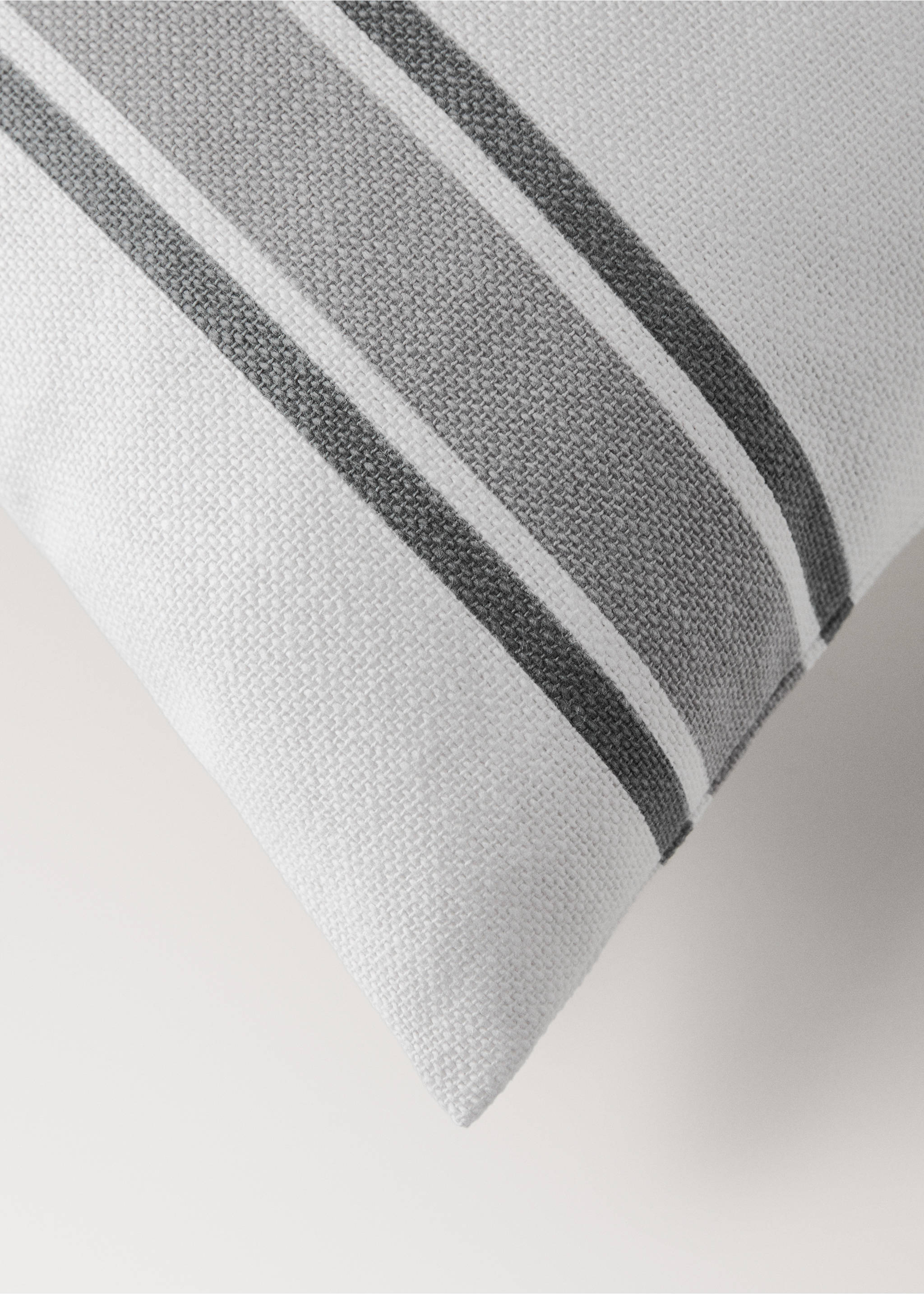 Cotton cushion cover with two-tone stripes 30x50 cm - Details of the article 1, Grey. Ref: 27003325-00.