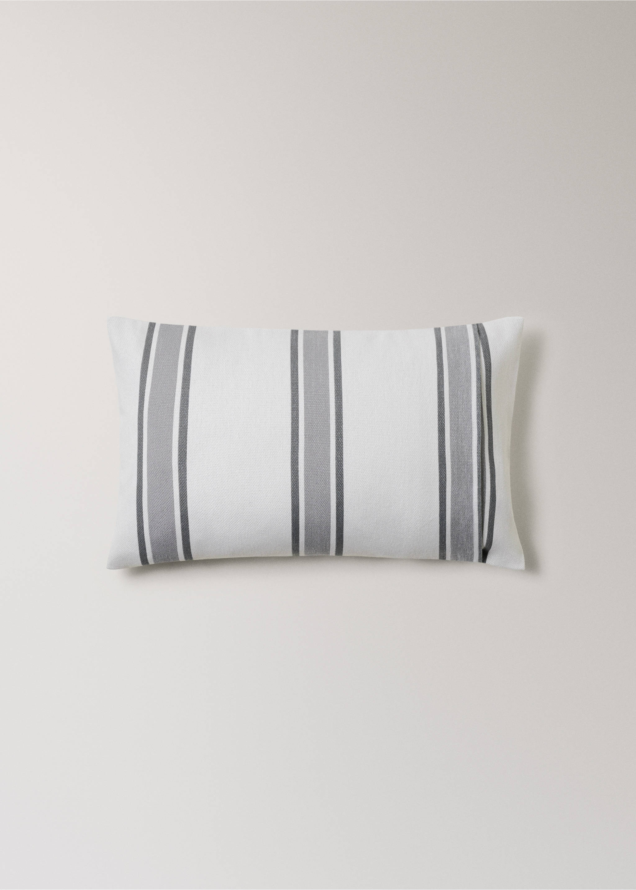 Cotton cushion cover with two-tone stripes 30x50 cm - Details of the article 4, Grey. Ref: 27003325-00.
